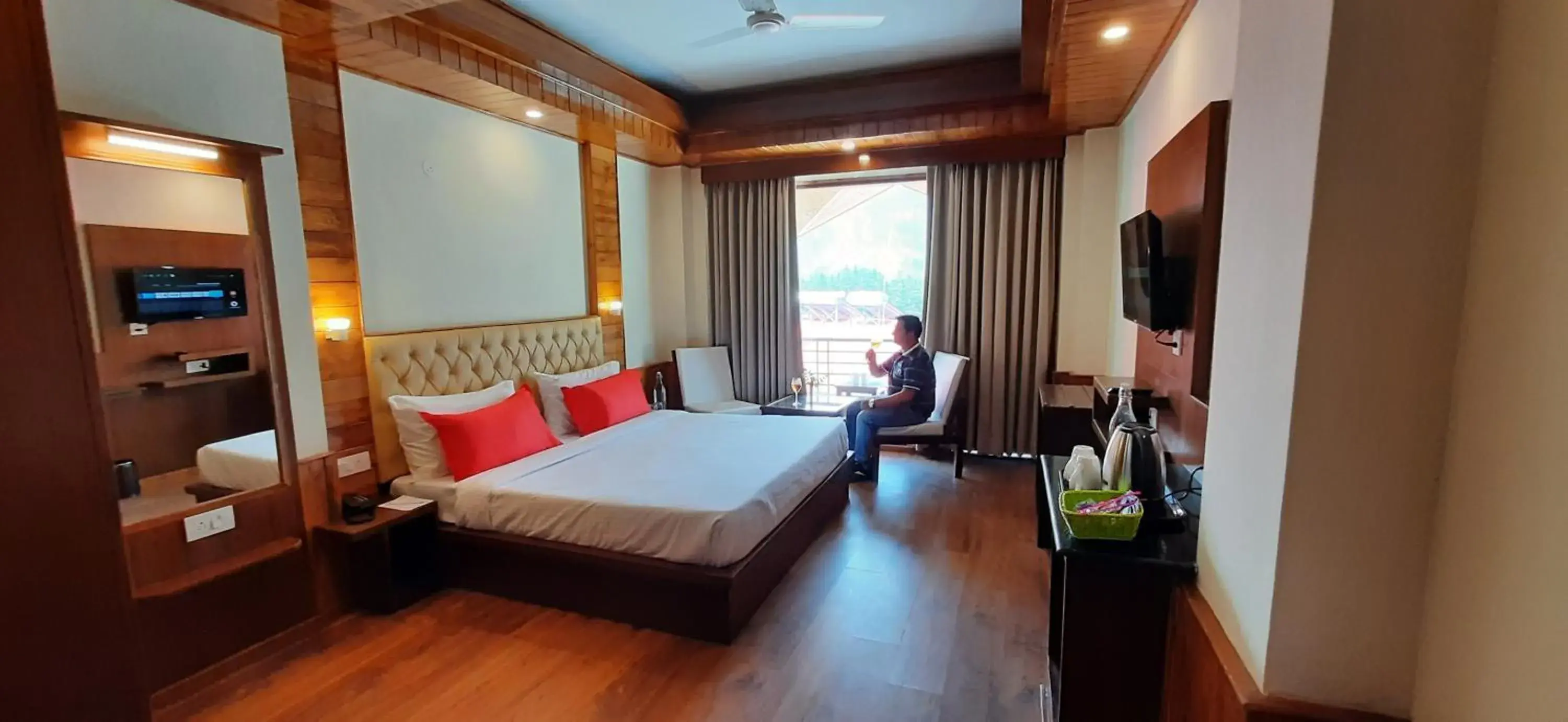 Bed in Mastiff Xanadu Bed in Mastiff Xanadu