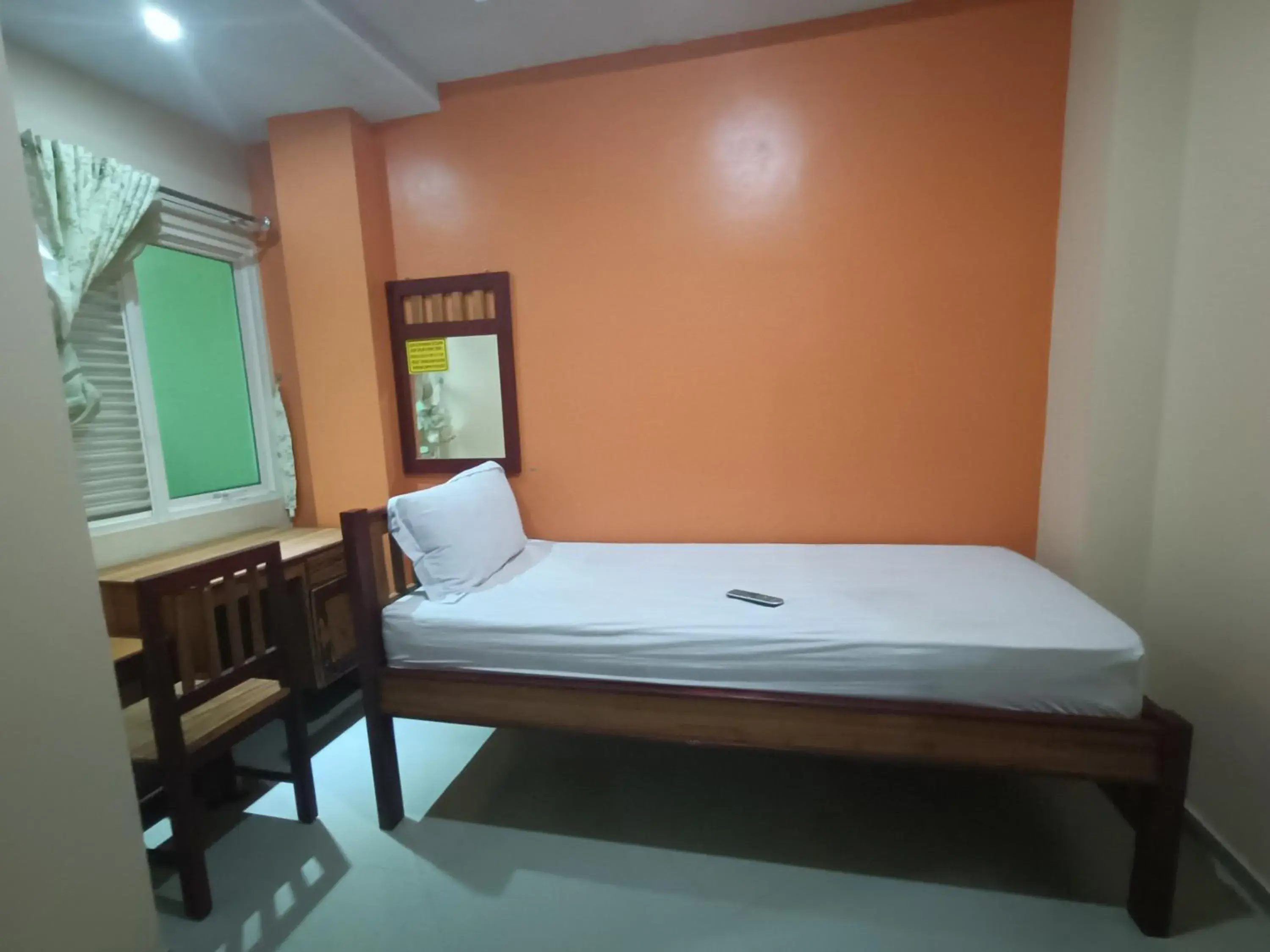 Bed in Balqies Homestay Syariah Makassar Mitra RedDoorz Bed in Balqies Homestay Syariah Makassar Mitra RedDoorz