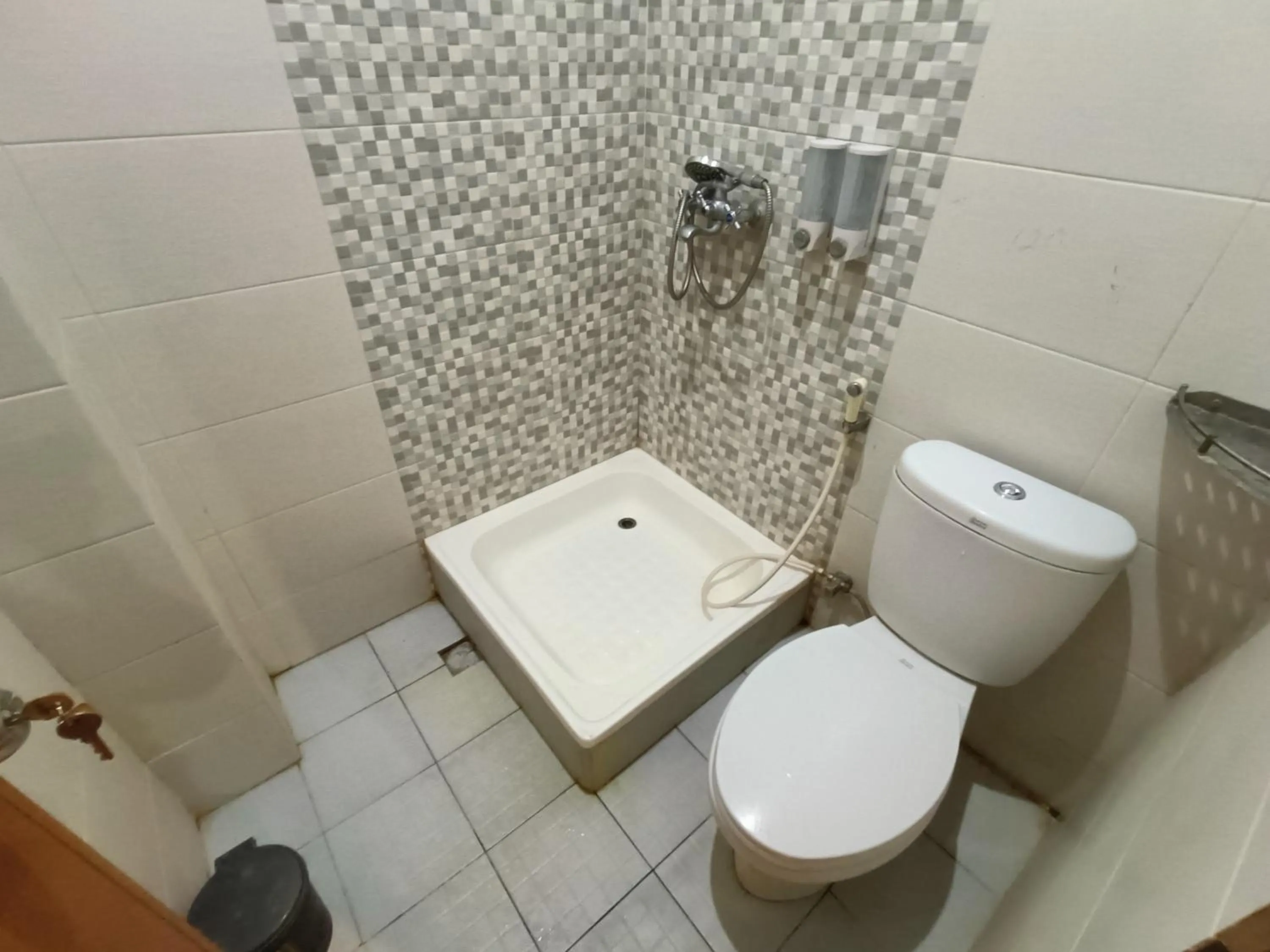 Balqies Homestay Syariah Makassar Mitra RedDoorz