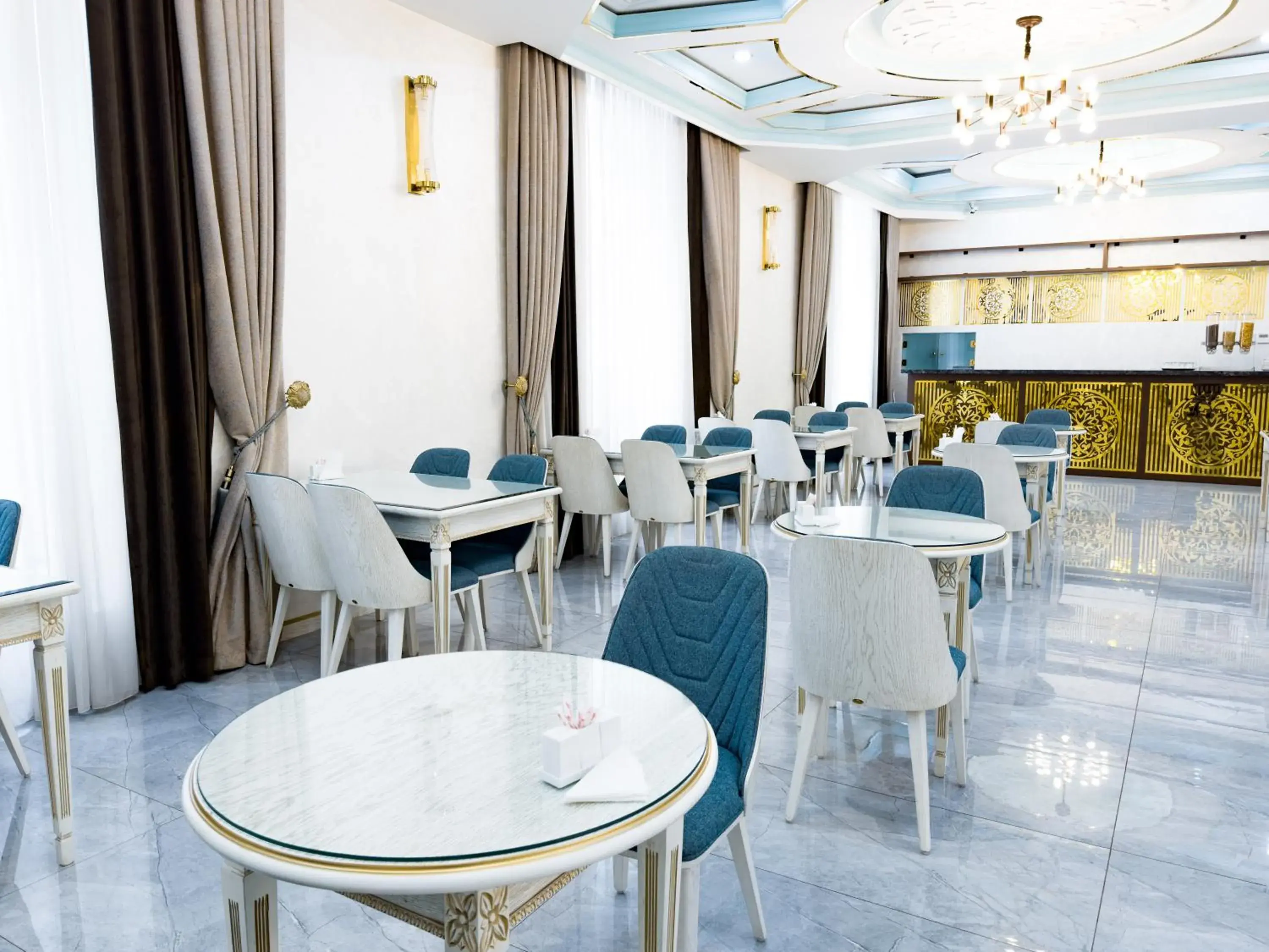 Restaurant/places to eat in Reikartz Amirun Tashkent Restaurant/places to eat in Reikartz Amirun Tashkent