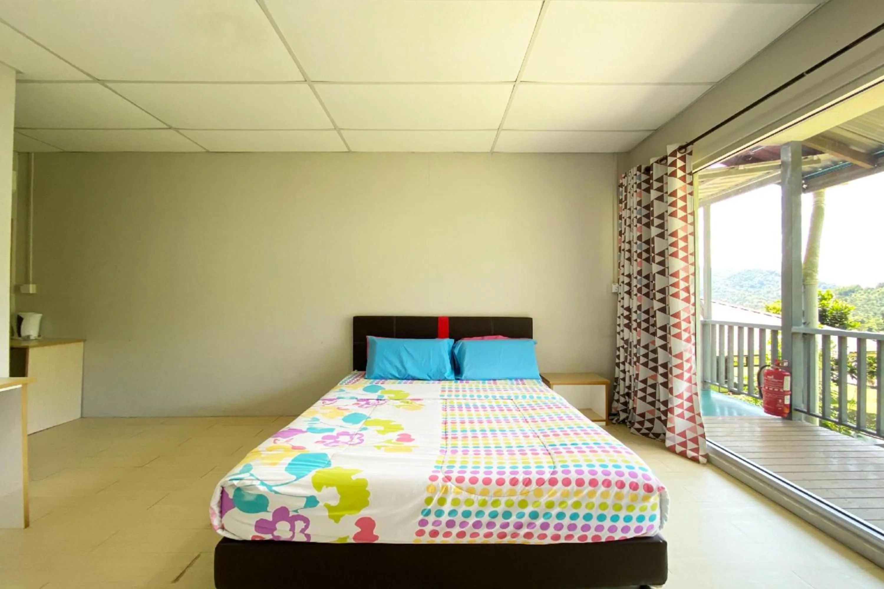 Balcony/Terrace, Bed in Hotel O Tambunan Nature Lodge