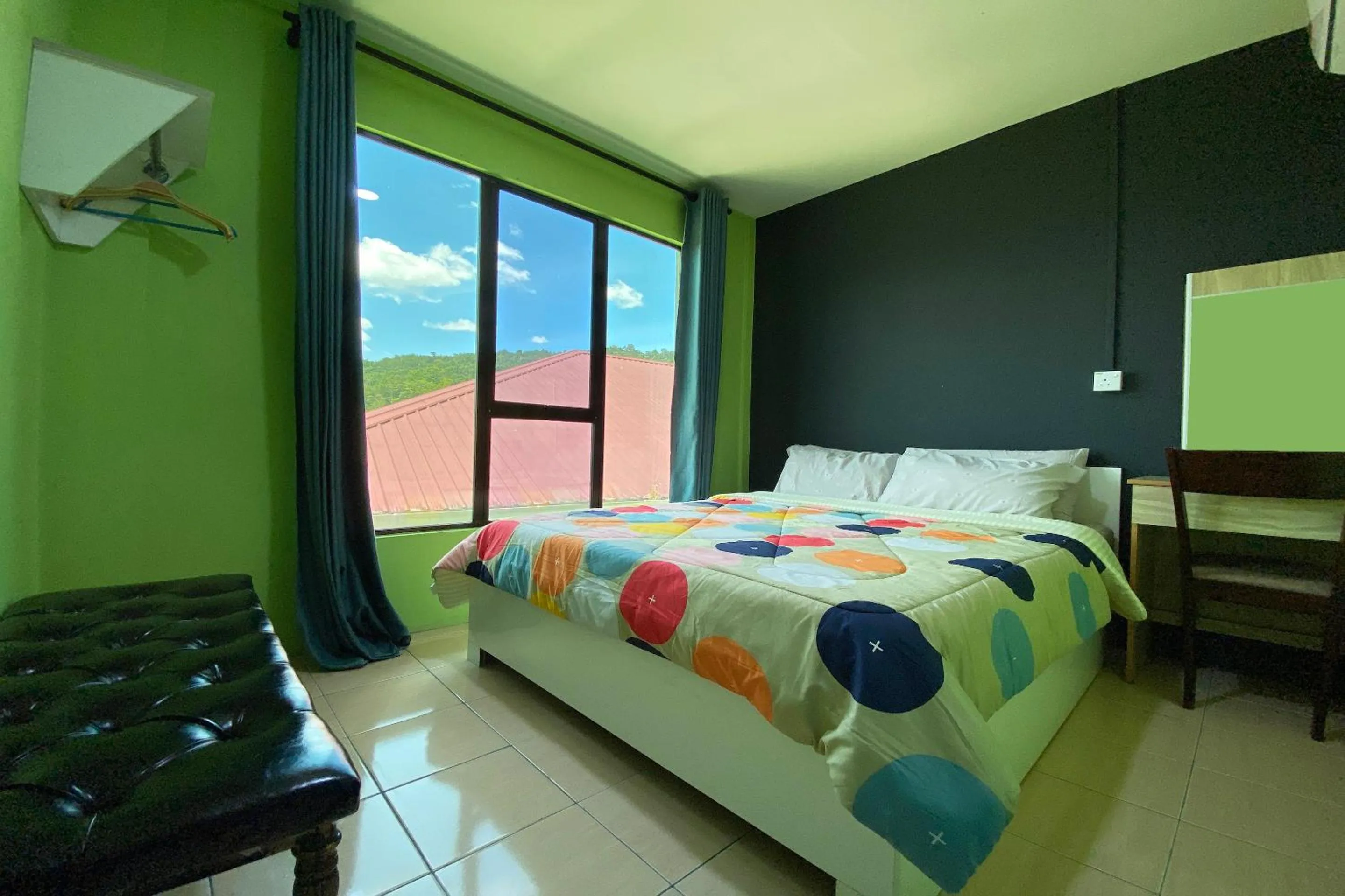 Photo of the whole room, Bed in Hotel O Tambunan Nature Lodge