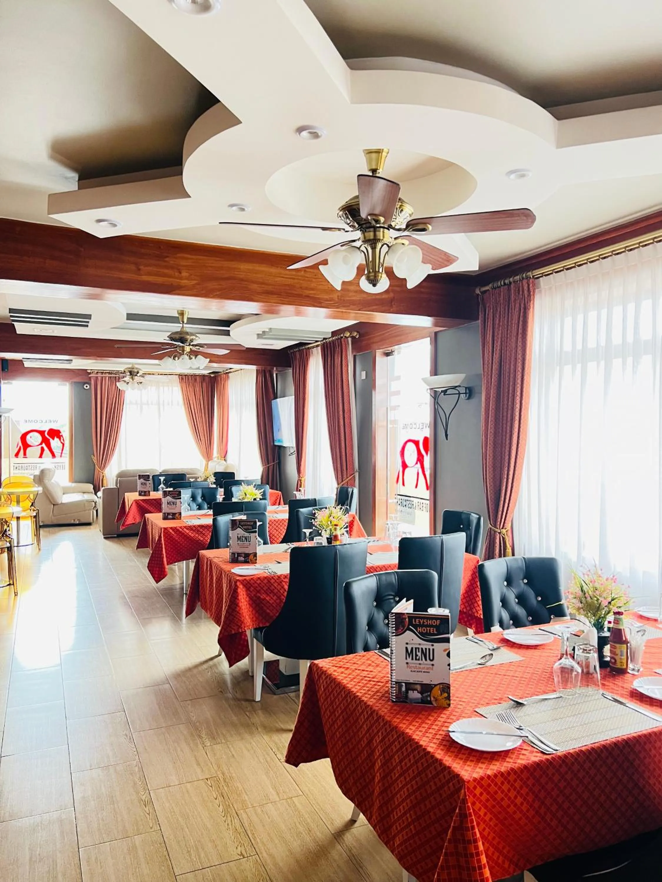 Restaurant/places to eat in LEYSHOF HOTEL