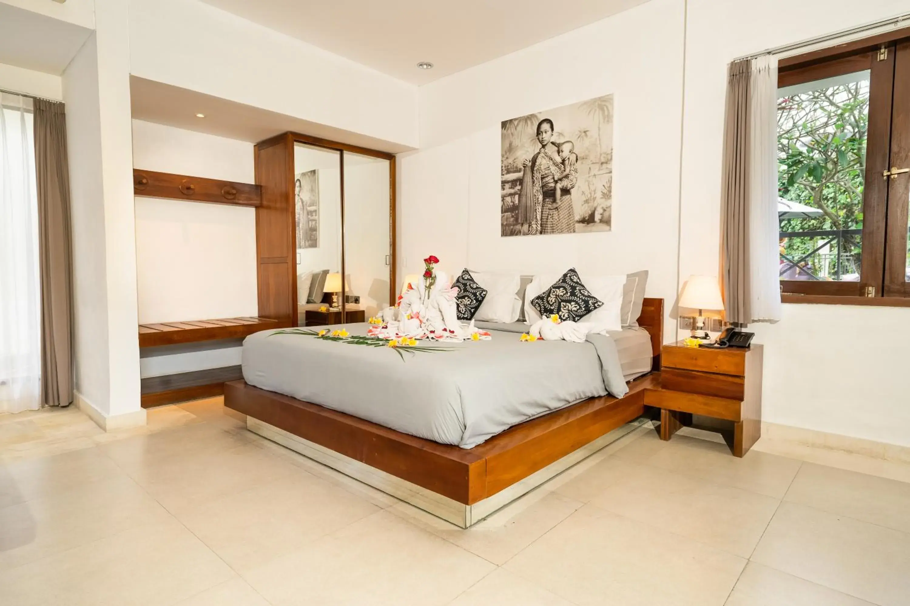 Deluxe Double or Twin Room in Bali Karma Sajtra Hotel Deluxe Double or Twin Room in Bali Karma Sajtra Hotel