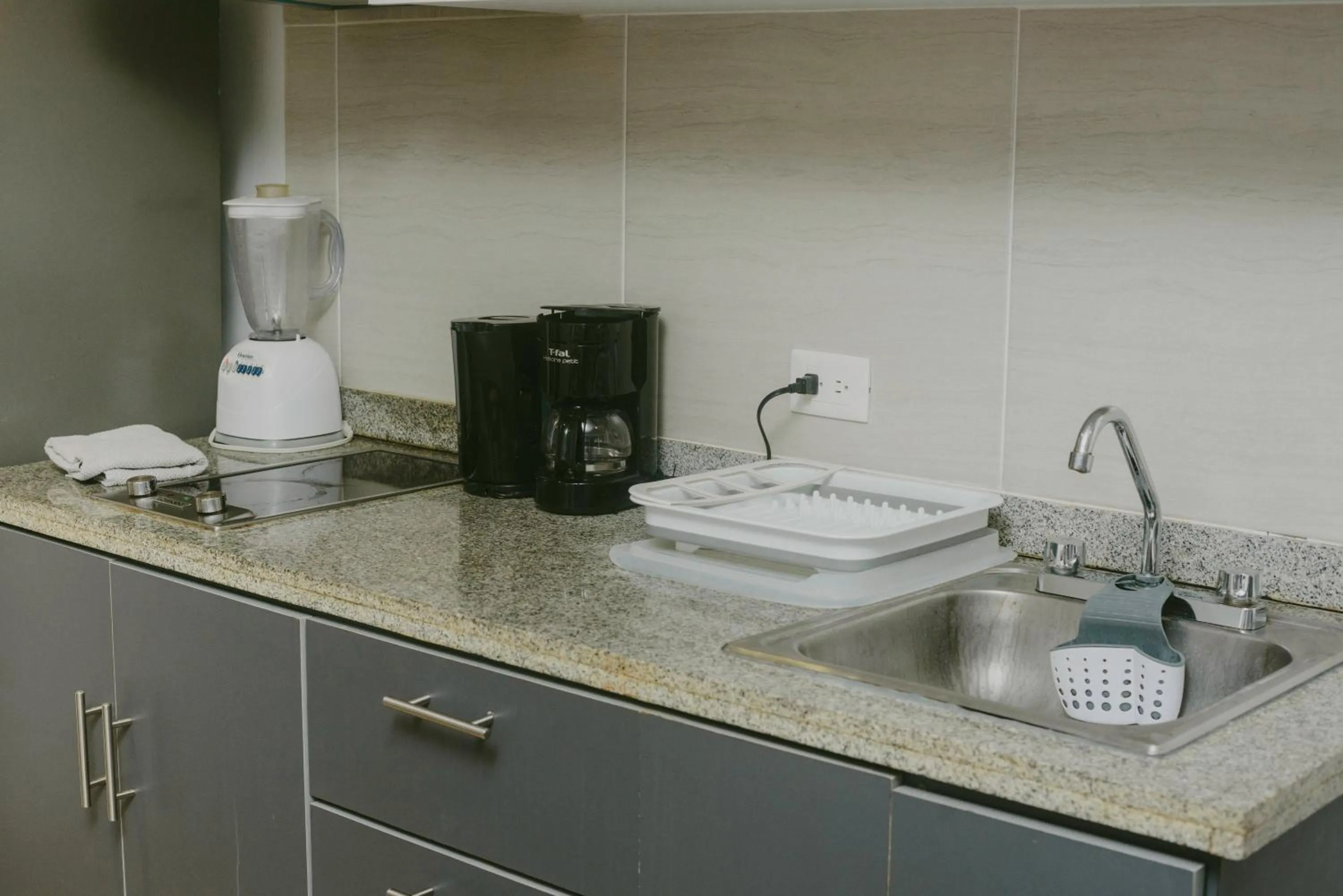 kitchen in HotelZone L17 Beach Access