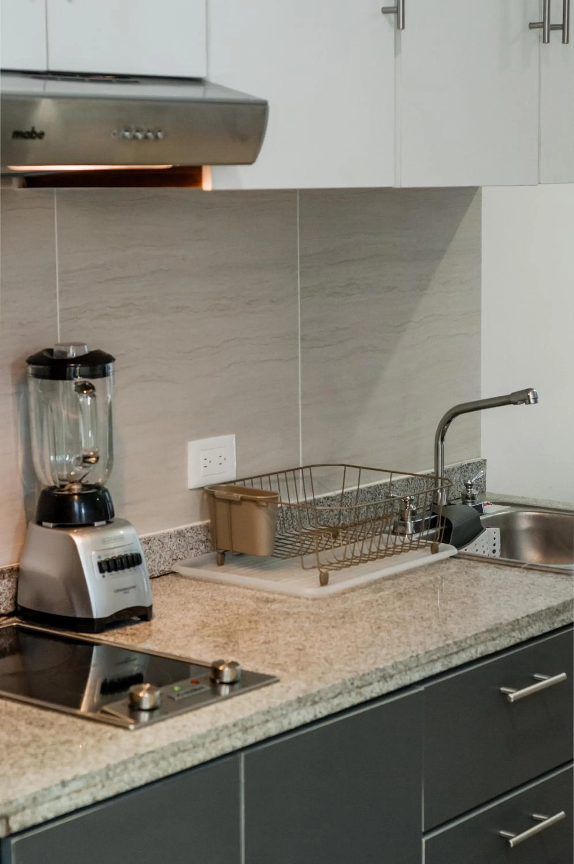 Kitchen or kitchenette in HotelZone L17 Beach Access