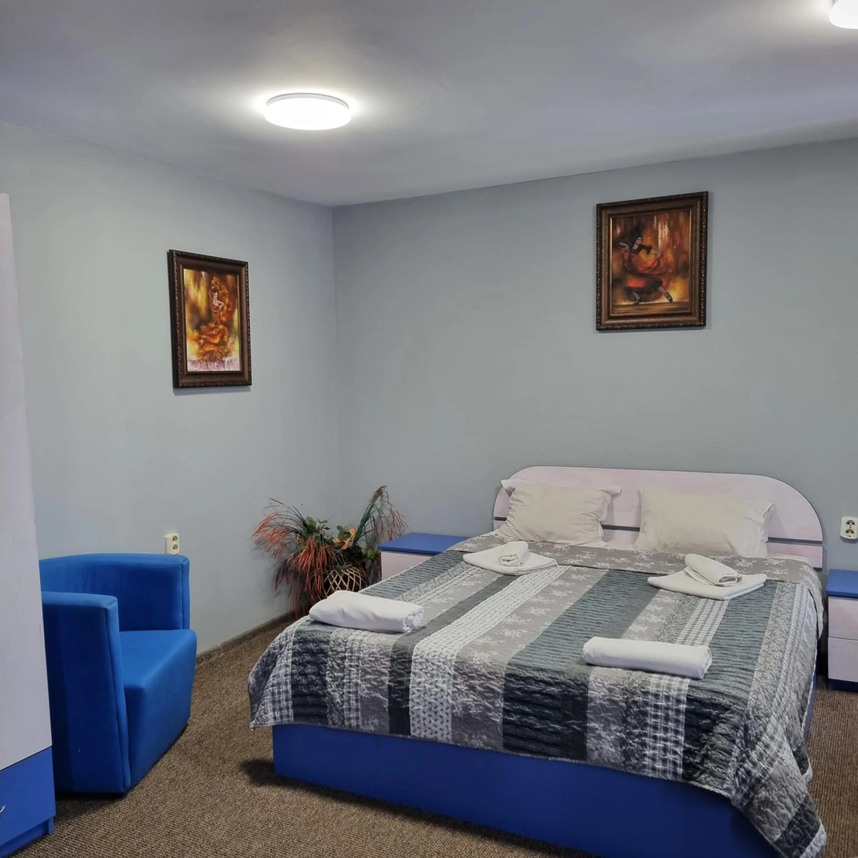 Bed in Хотел Европа