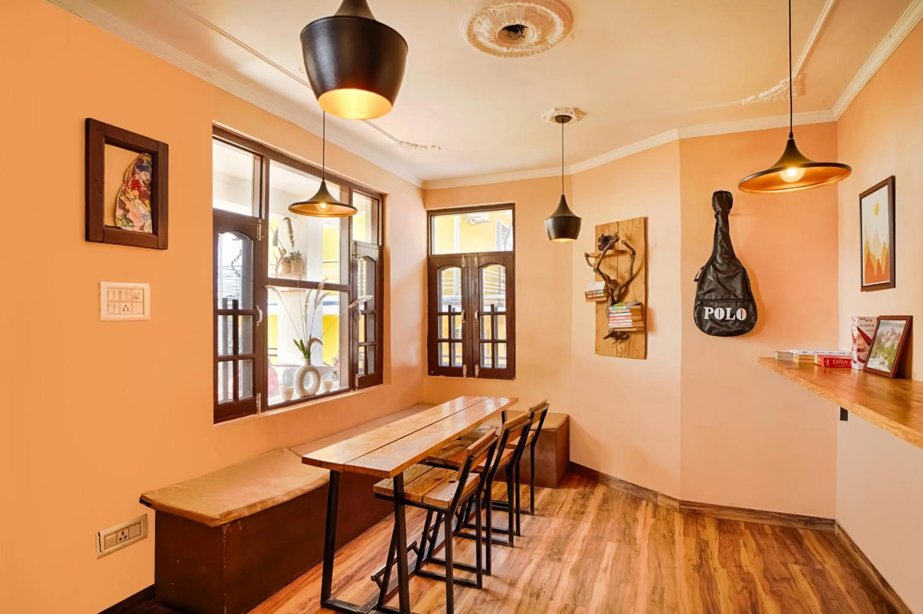 Seating area in Young Monk Hostel Dharamkot