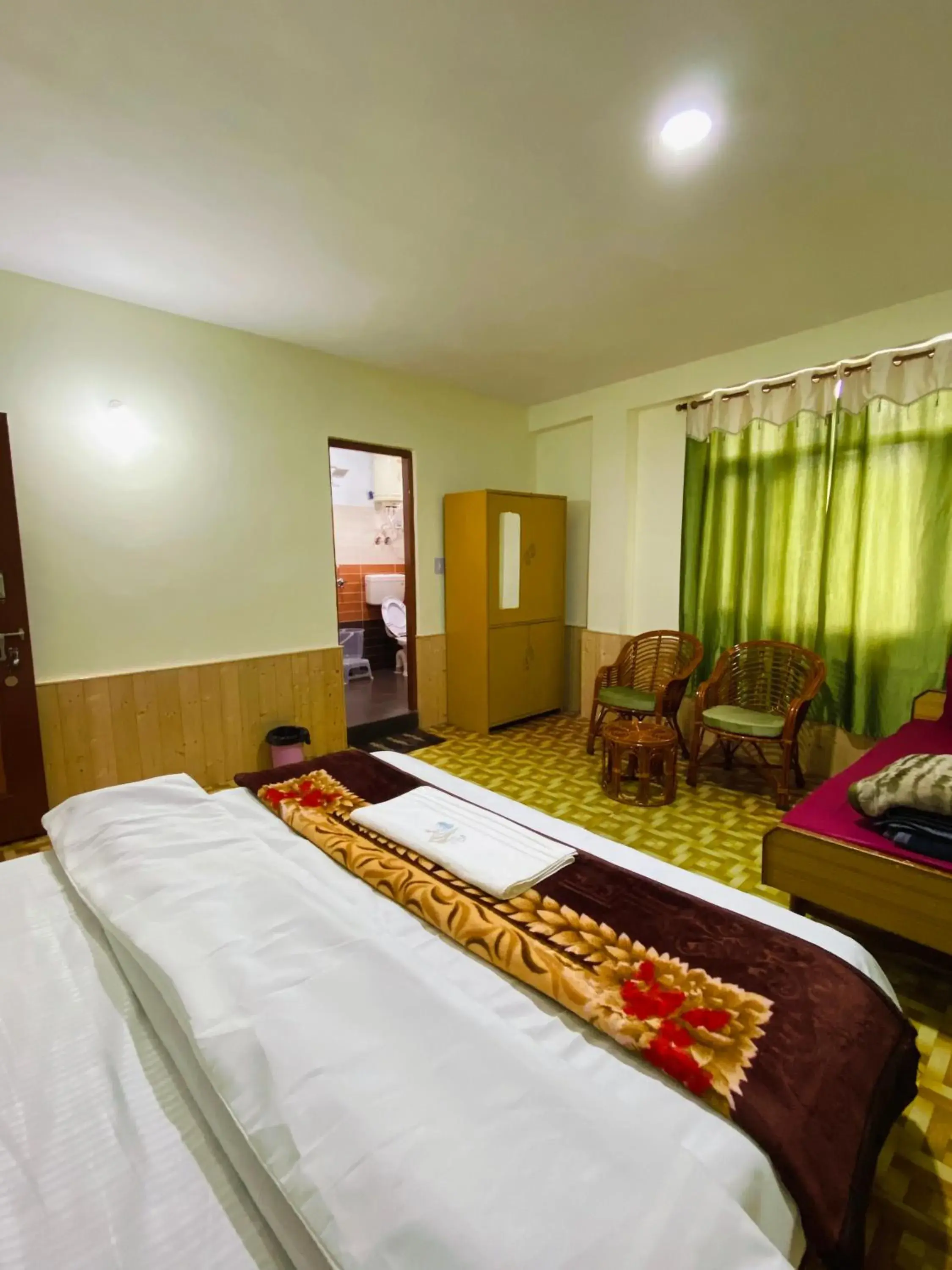 Family Room with Mountain View in Non Stop Cafe Hostel & Stay Family Room with Mountain View in Non Stop Cafe Hostel & Stay