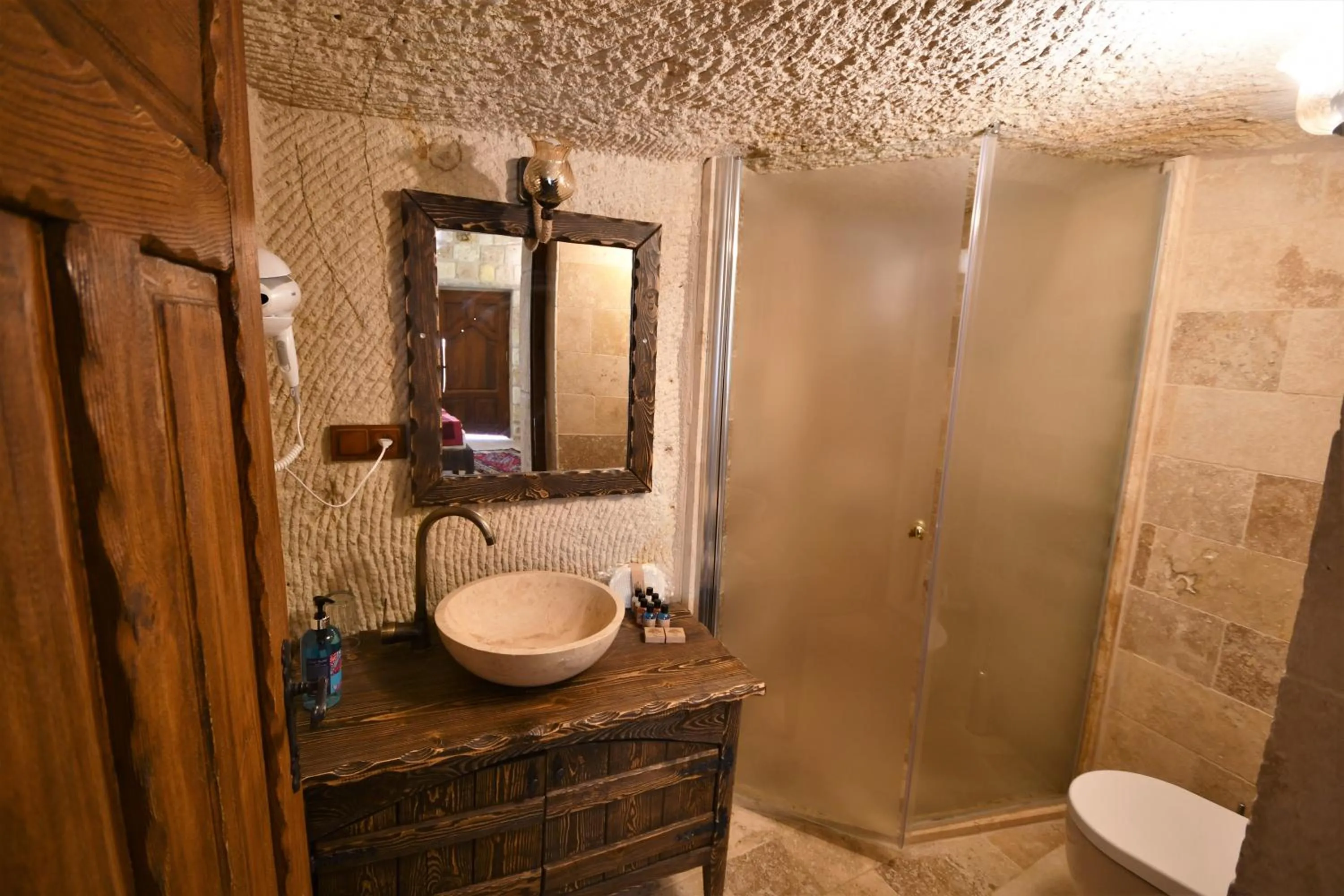 Bathroom in Under Cave Cappadocia