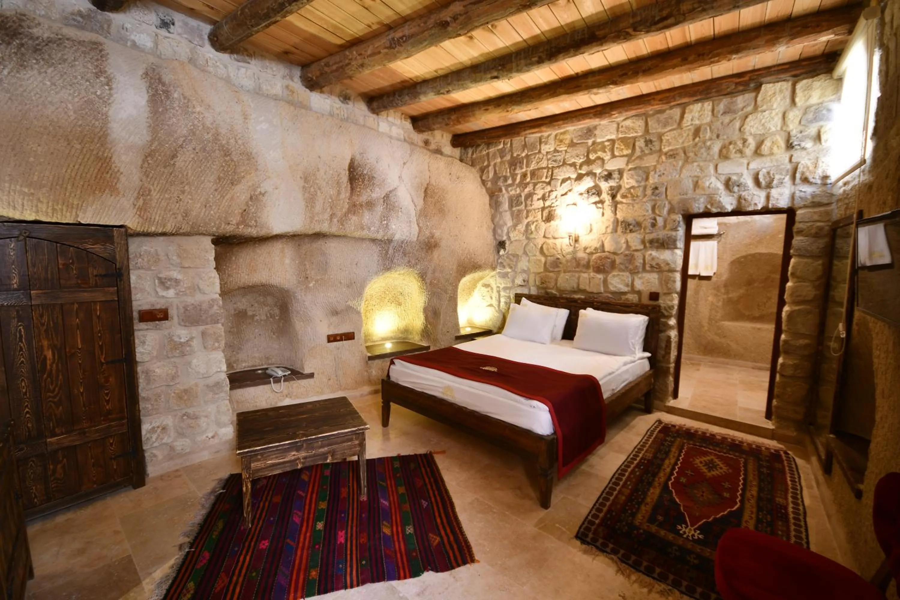Photo of the whole room, Bed in Under Cave Cappadocia