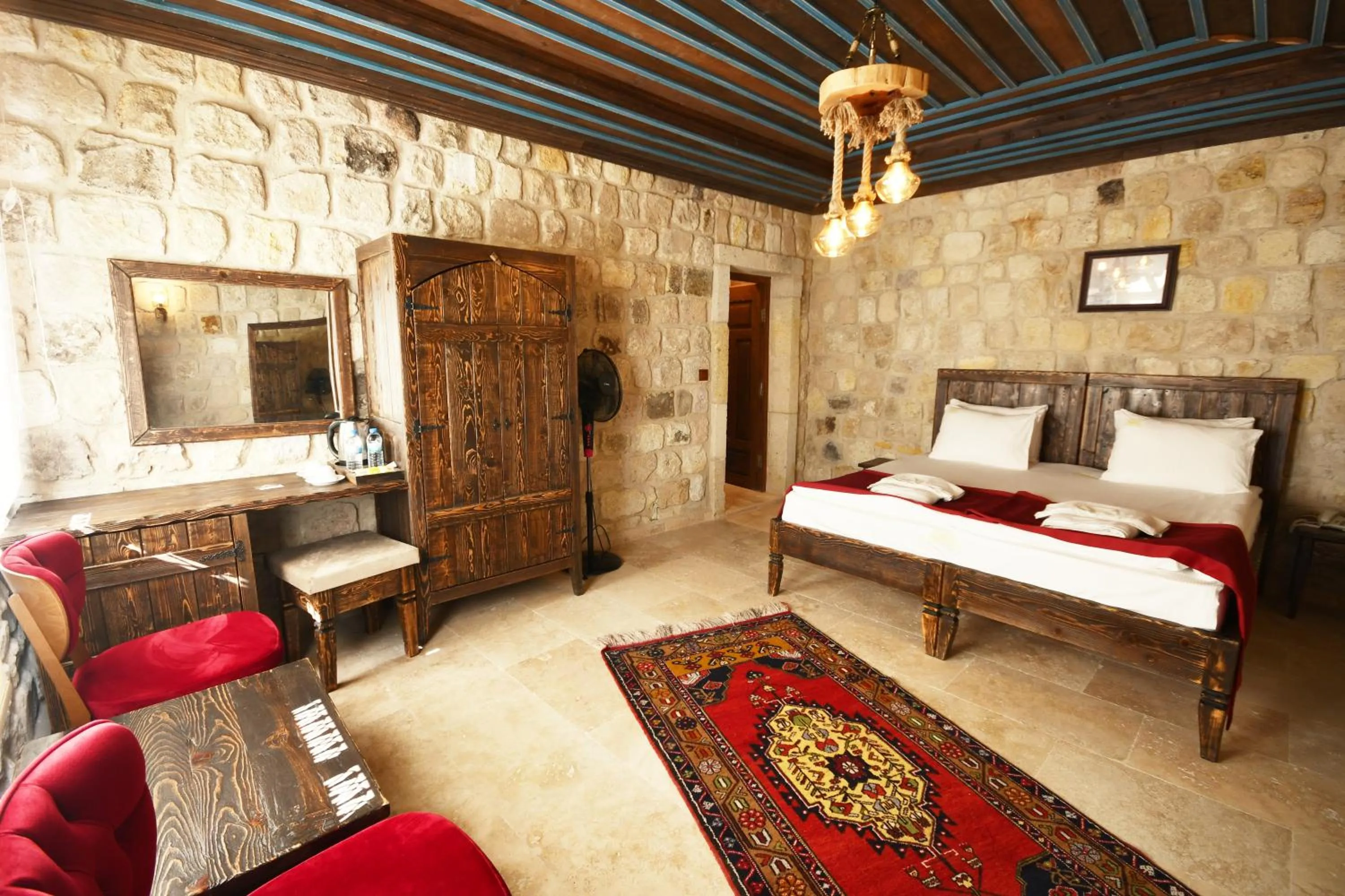 Photo of the whole room, Bed in Under Cave Cappadocia
