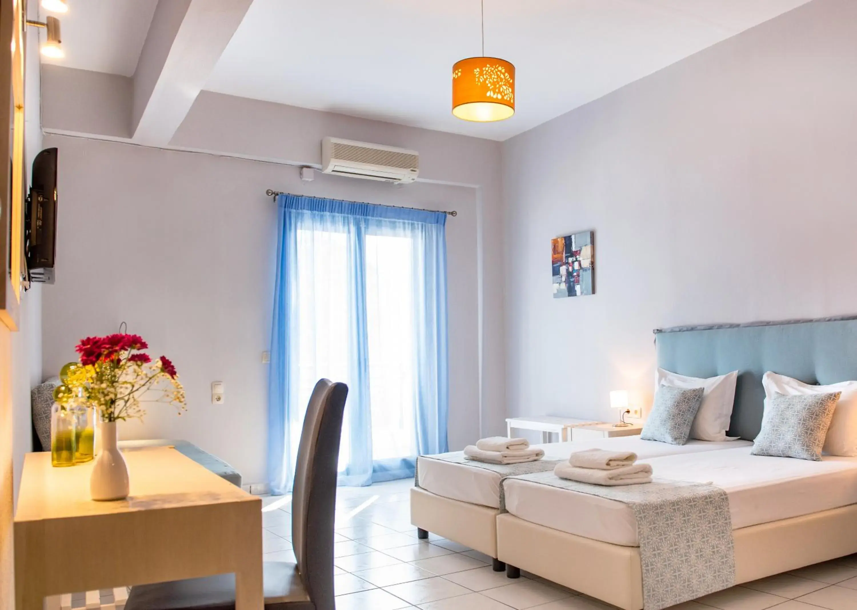 Photo of the whole room in Christof Studios Photo of the whole room in Christof Studios