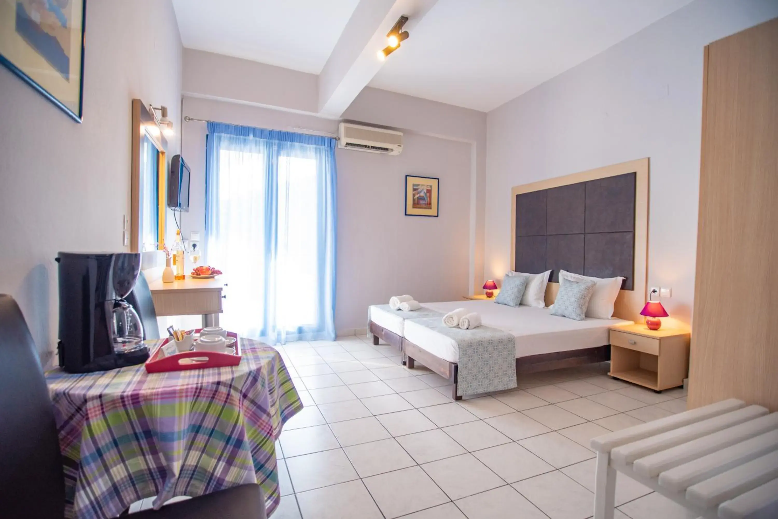 Photo of the whole room in Christof Studios Photo of the whole room in Christof Studios