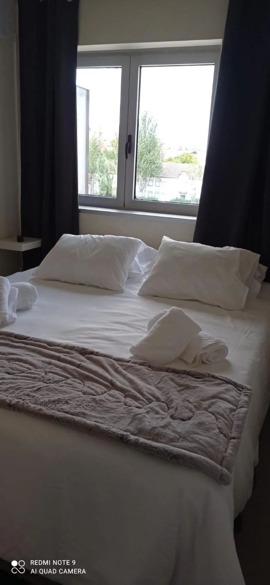 Bed in Liber Guest House
