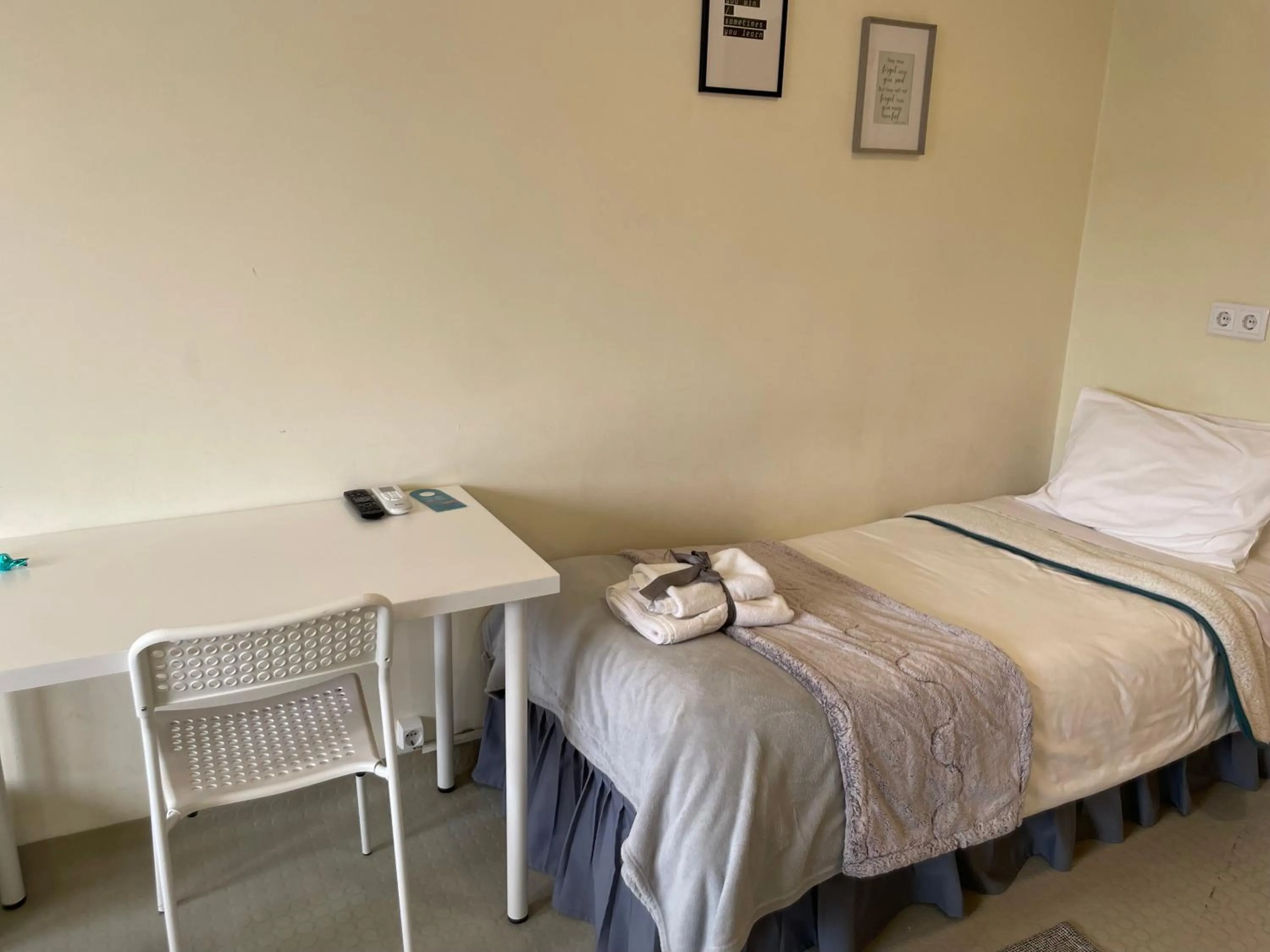 Bed in Liber Guest House