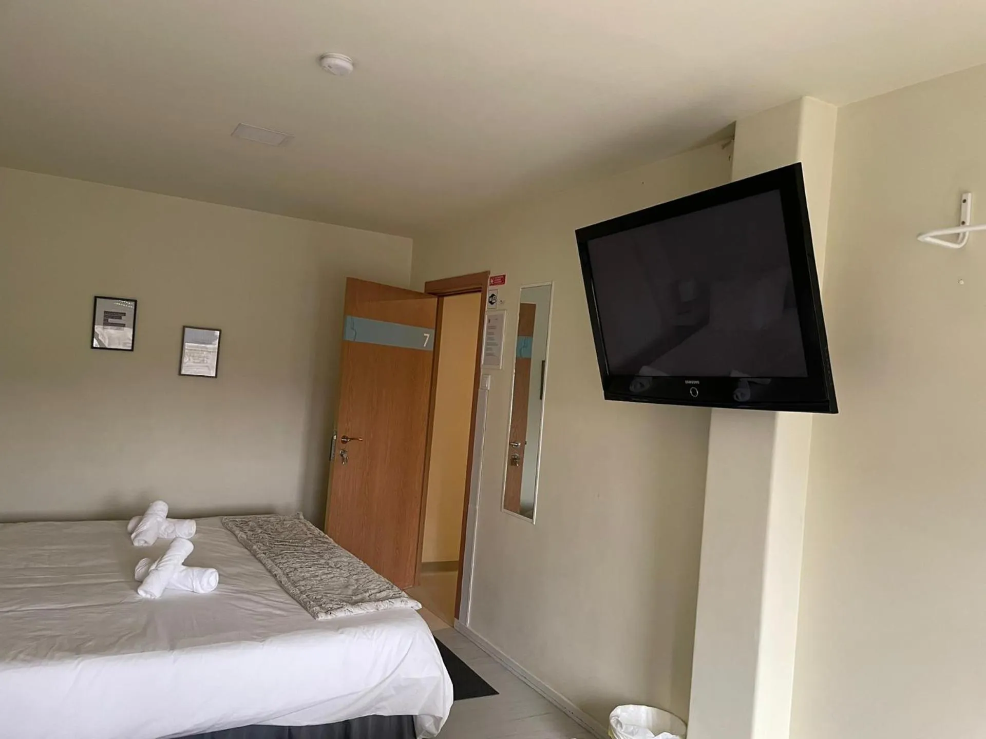 Bedroom, Bed in Liber Guest House