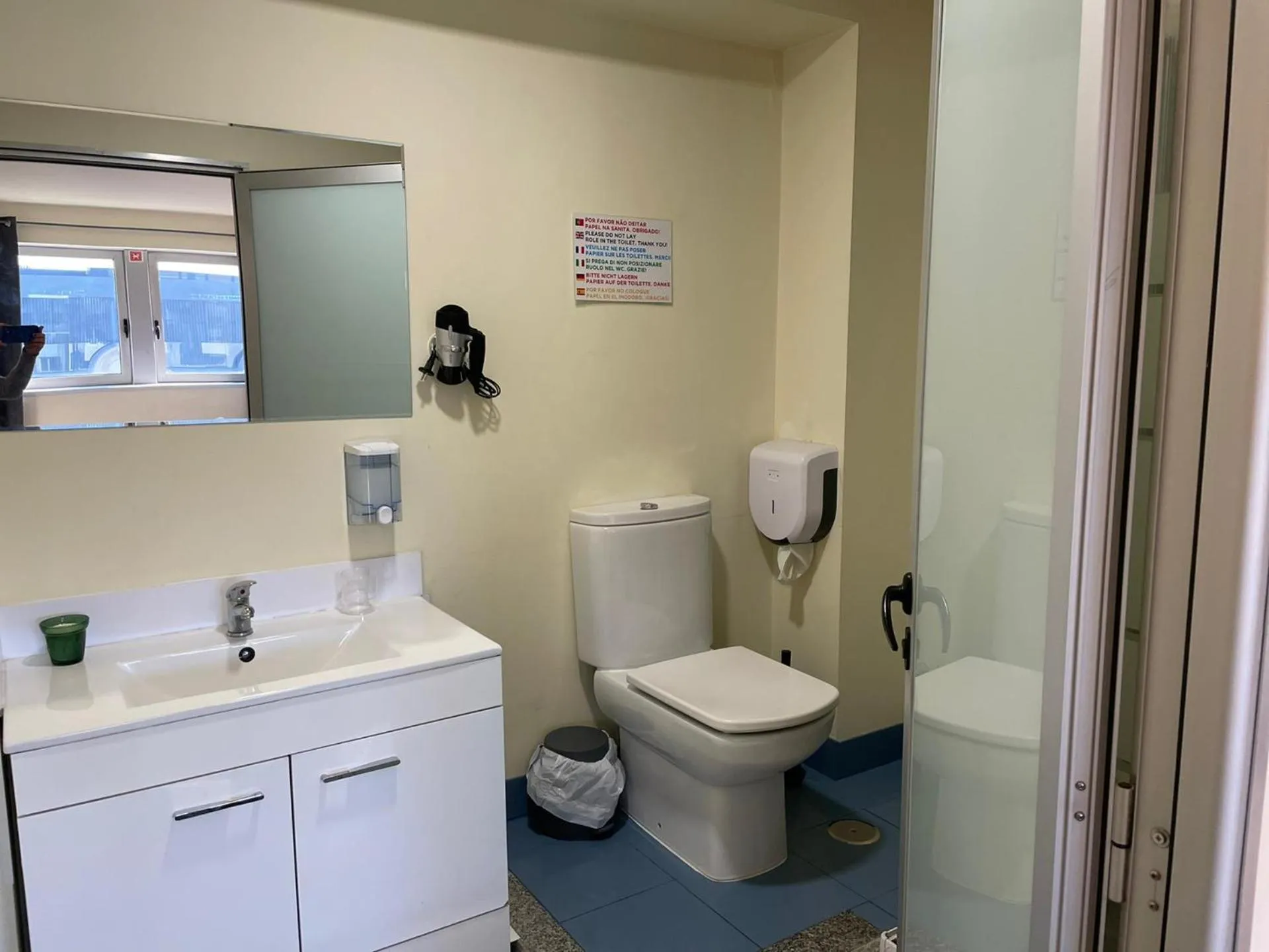 Bathroom in Liber Guest House