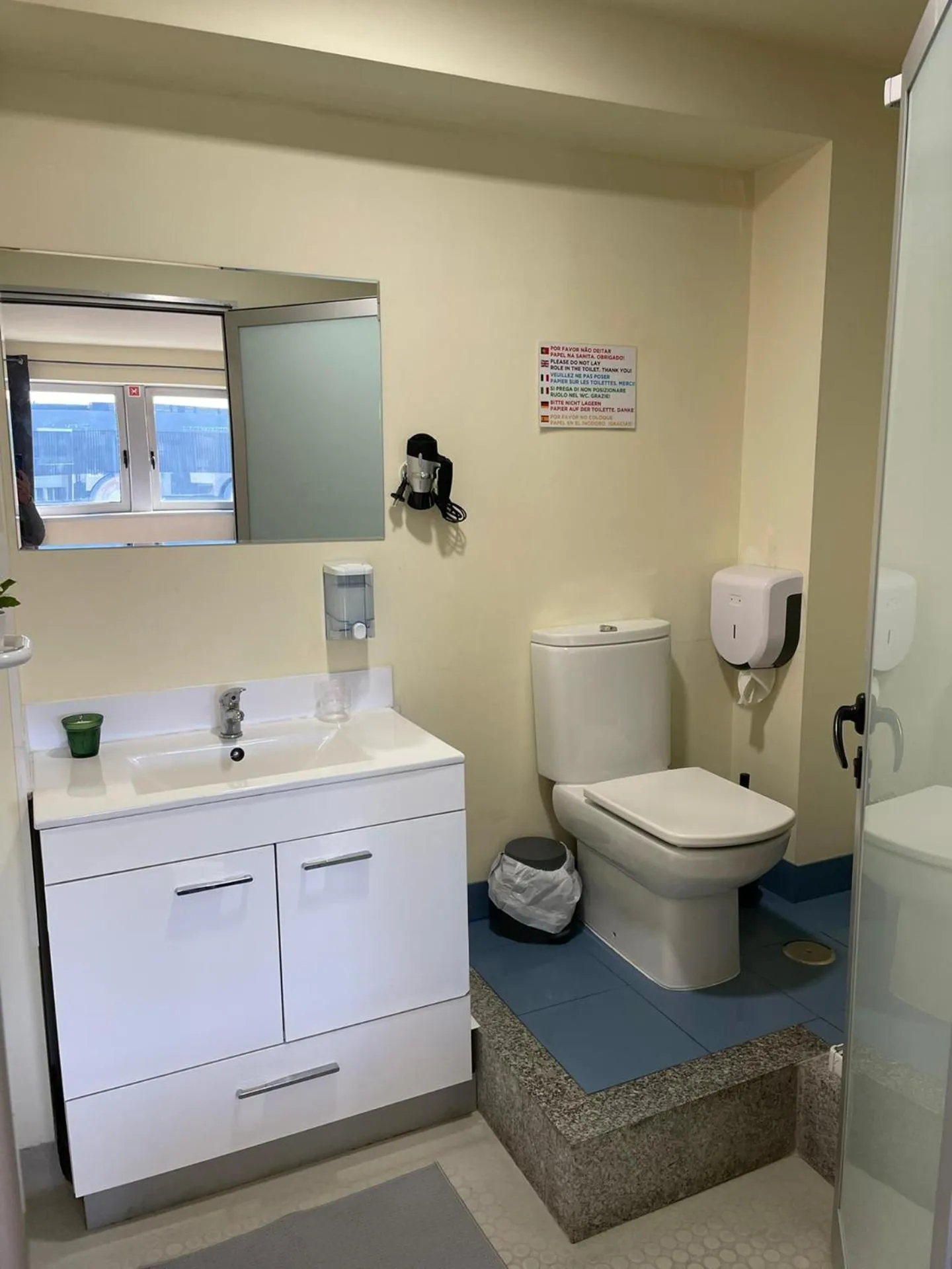 Bathroom in Liber Guest House