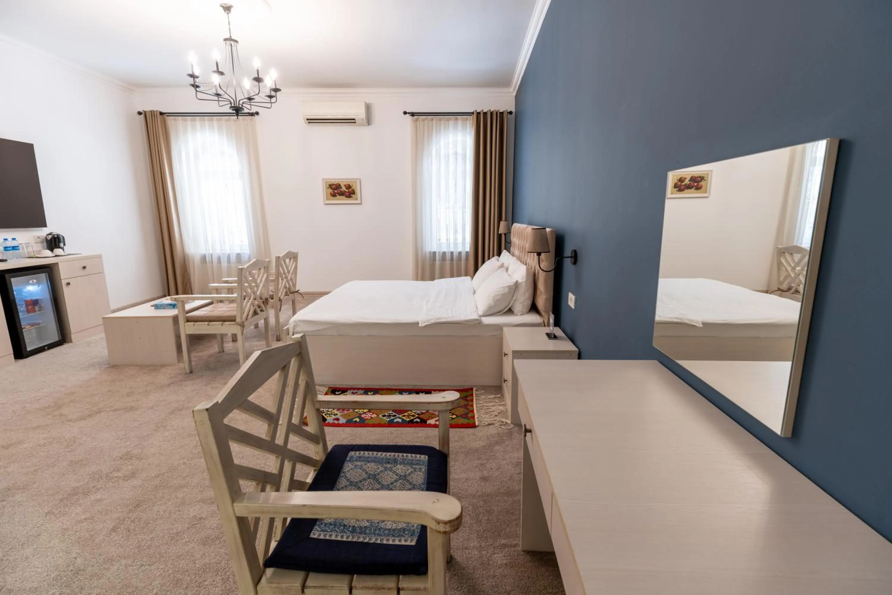 Bedroom, Bed in Art Club