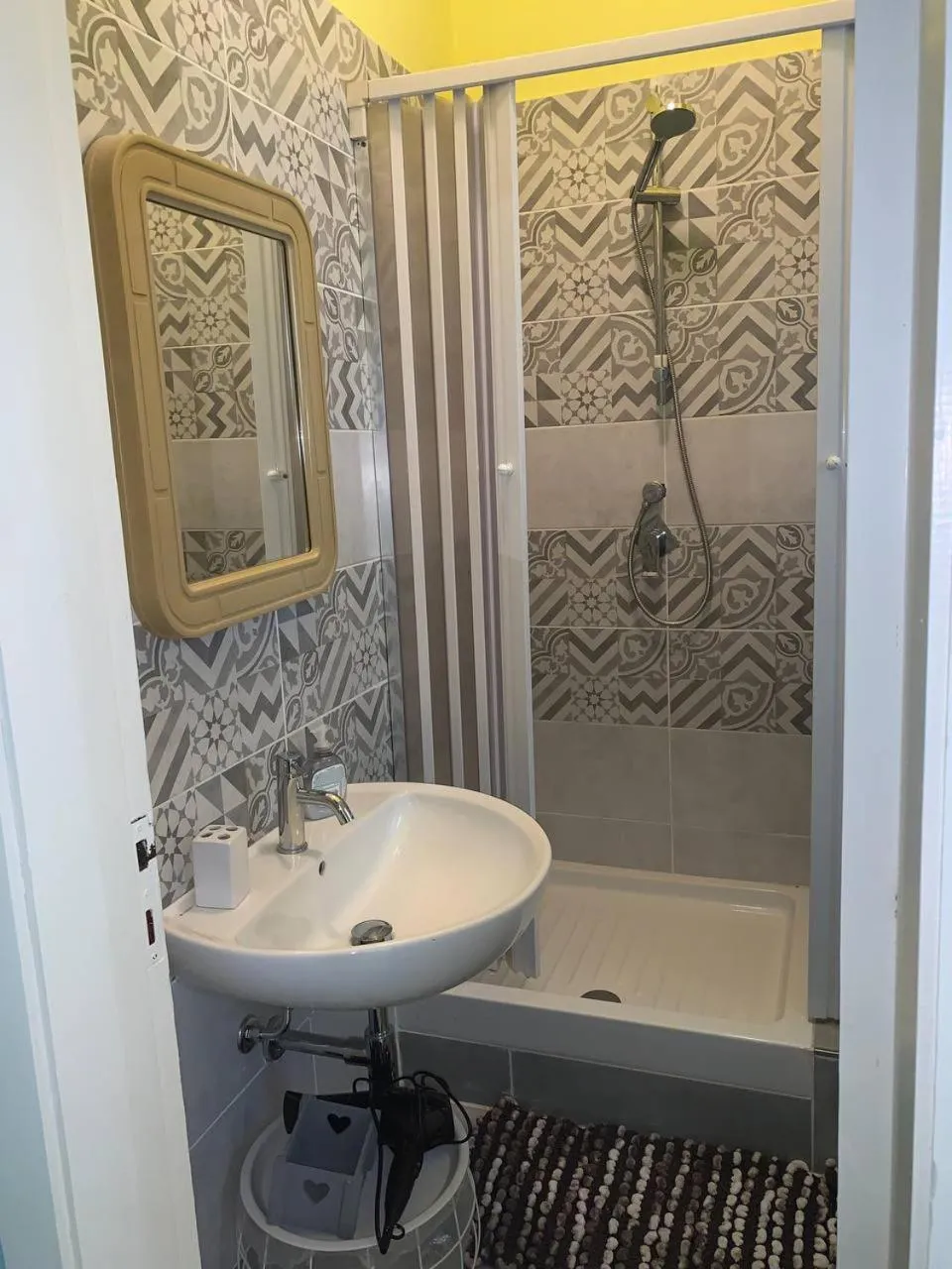 Shower, Bathroom in BLUE SEA