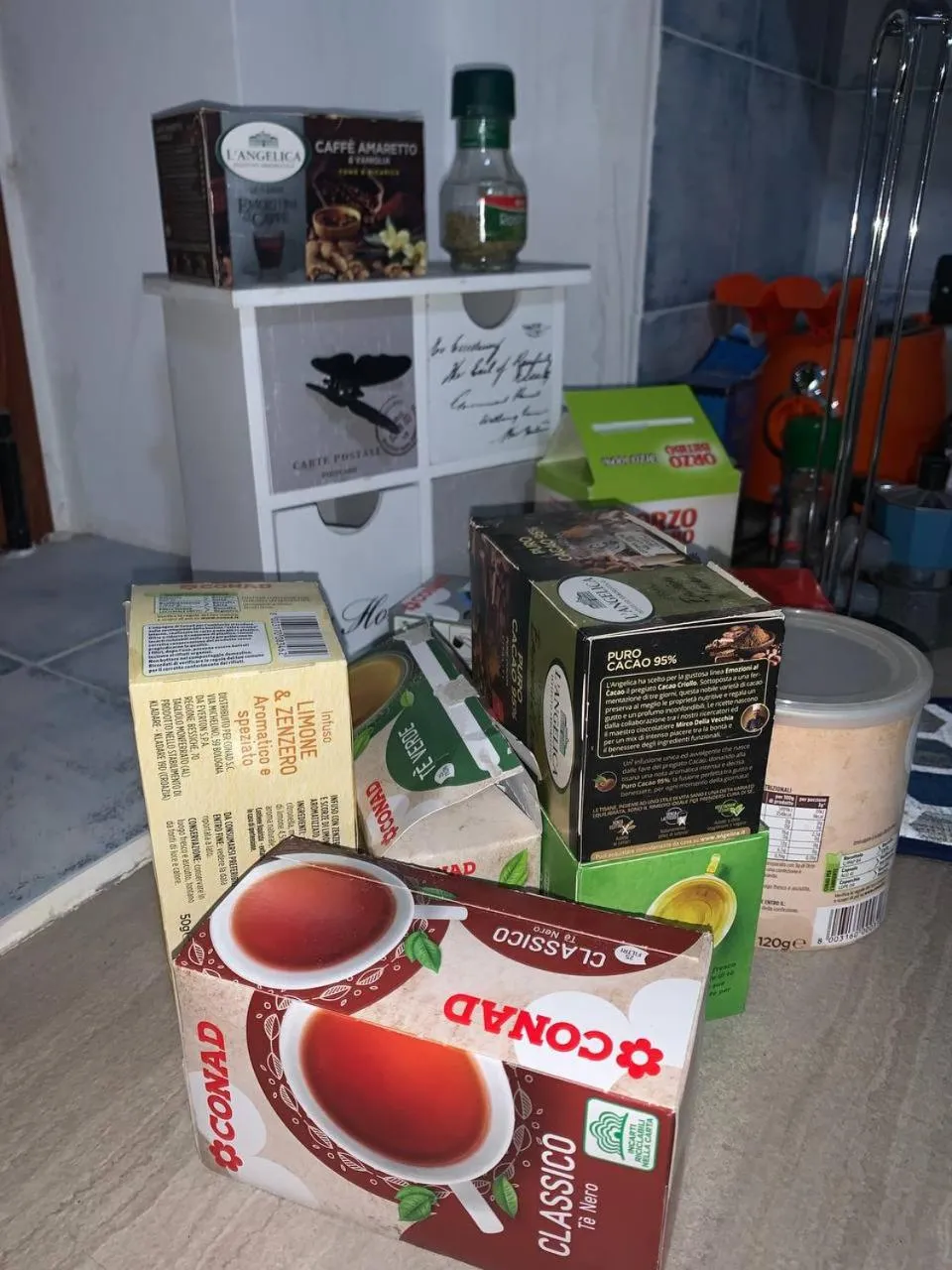 Coffee/tea facilities in BLUE SEA