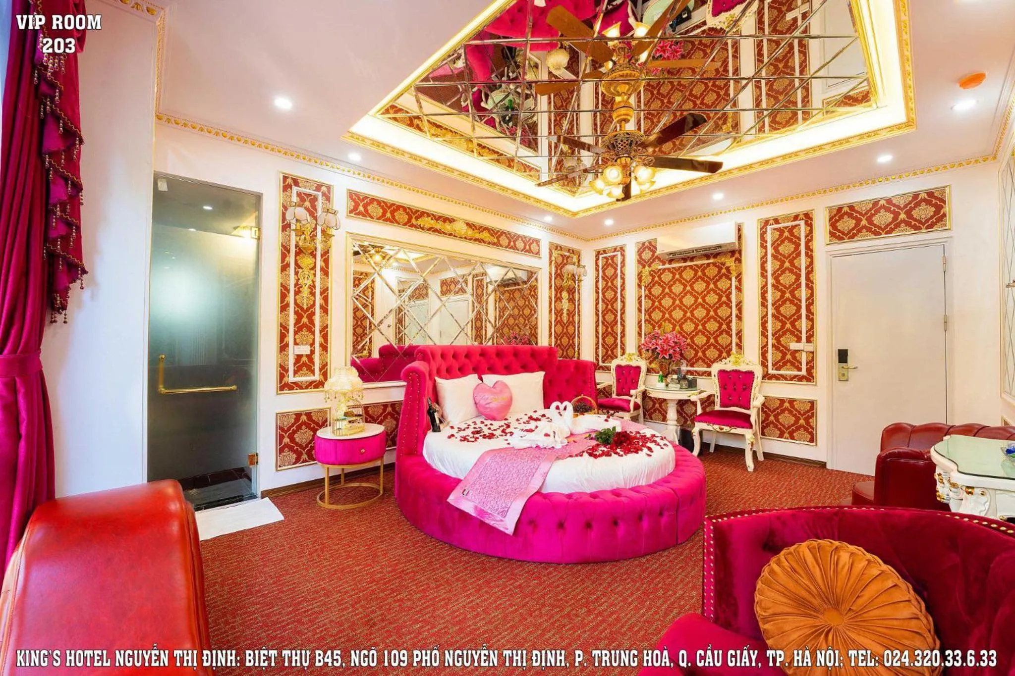 Bed in King's Hotel Nguyễn Thị Định