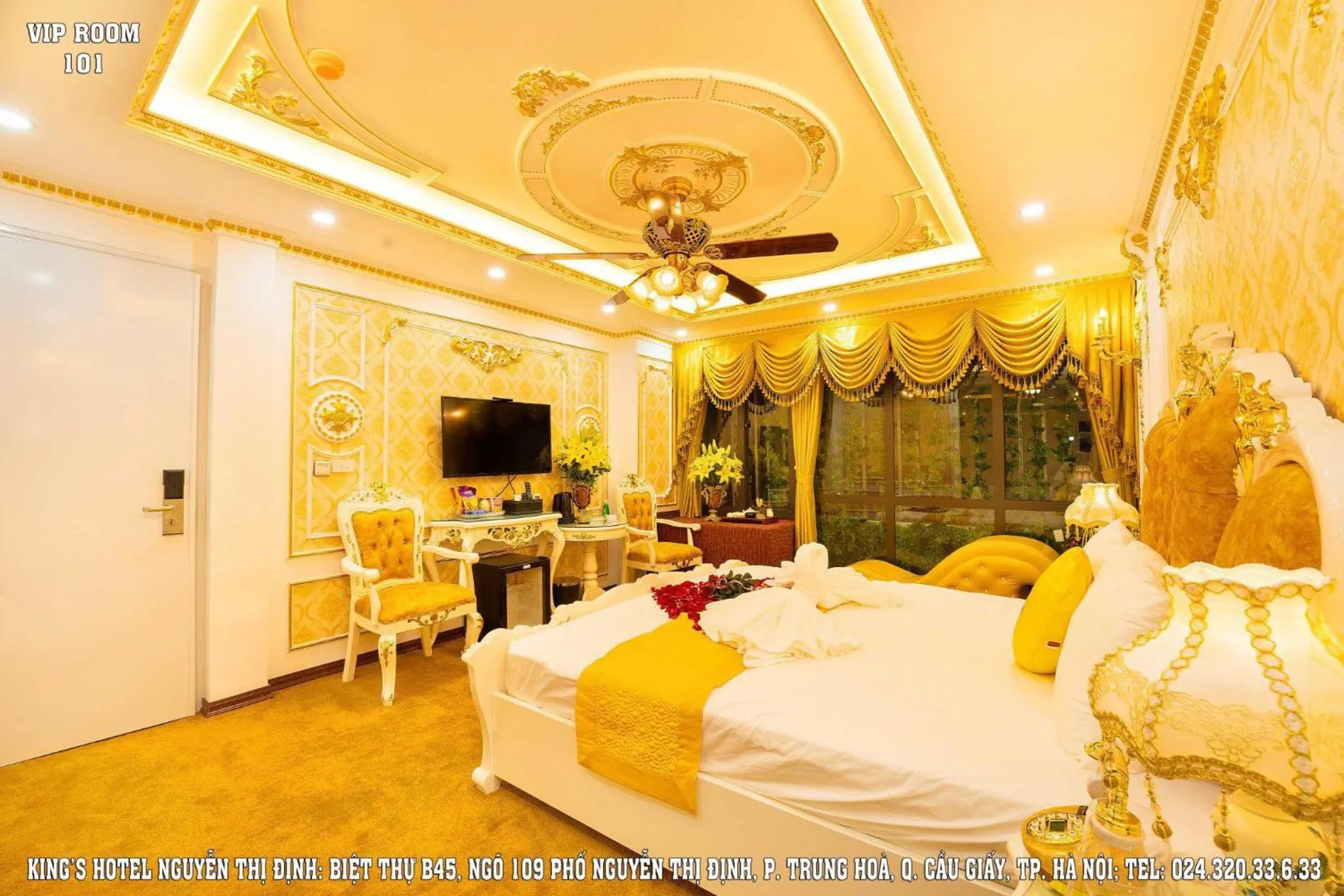 Bed in King's Hotel Nguyễn Thị Định