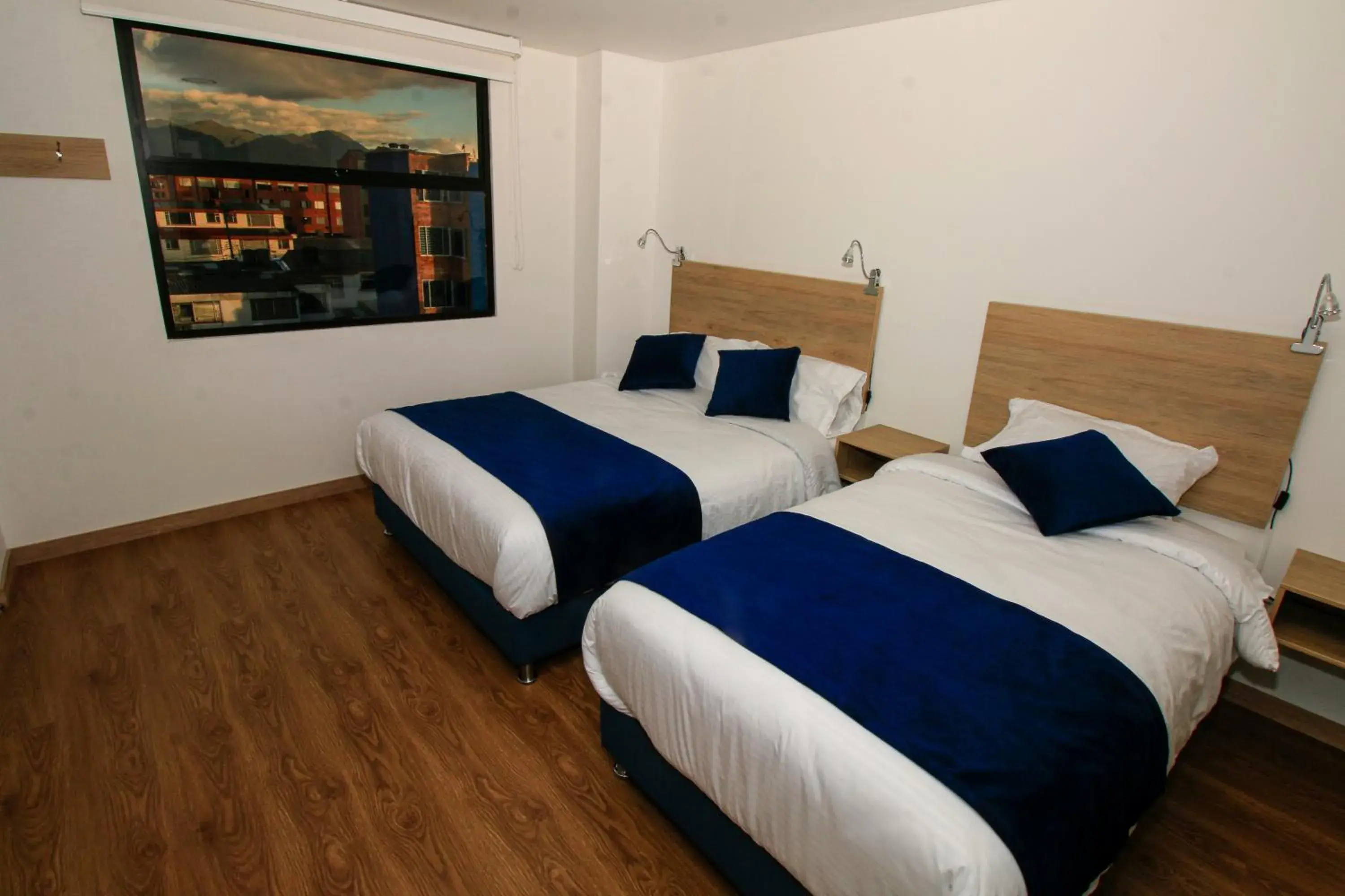 Superior Twin Room in Normandía Tower Superior Twin Room in Normandía Tower