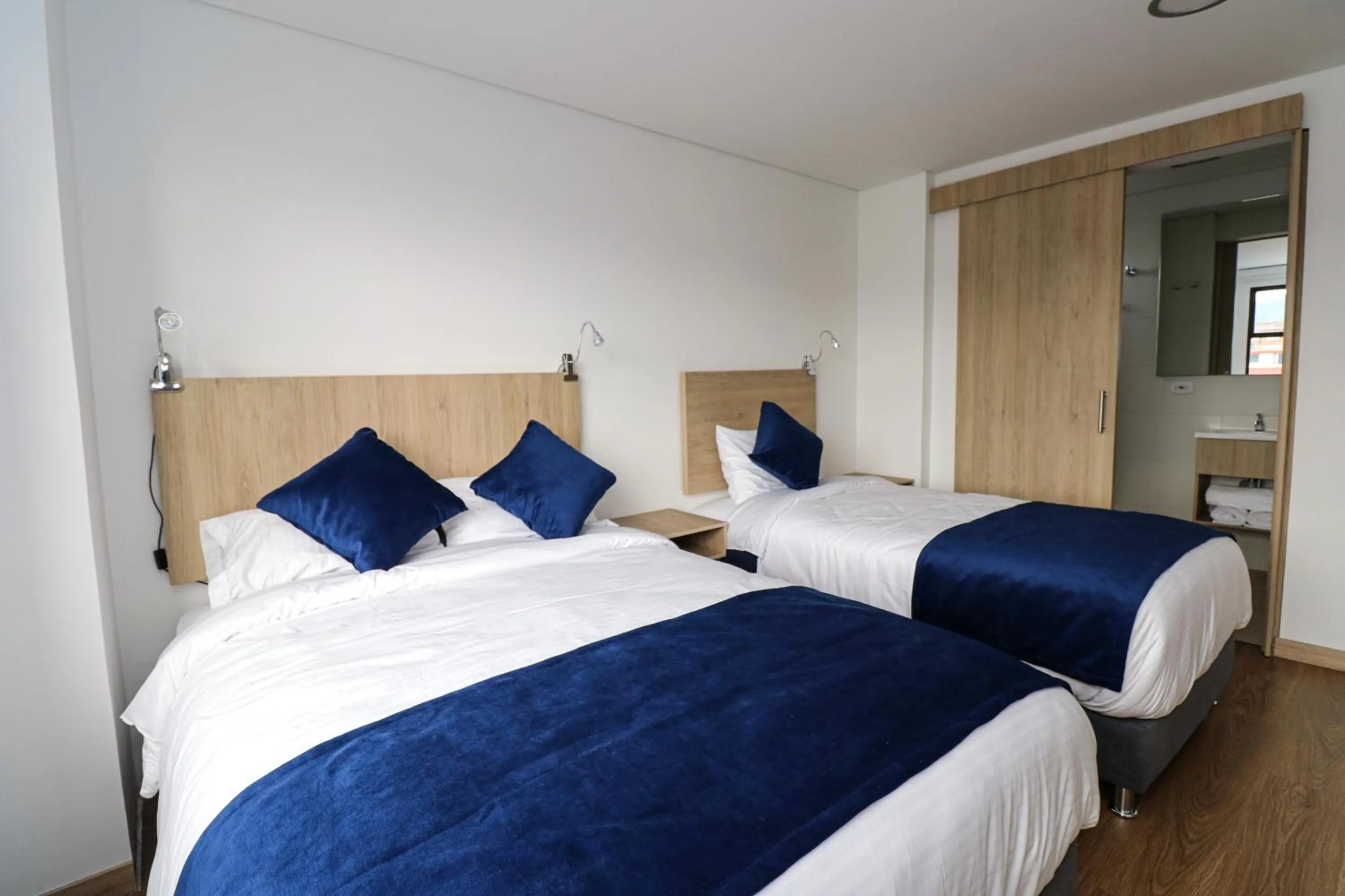 Bedroom, Bed in Normandía Tower