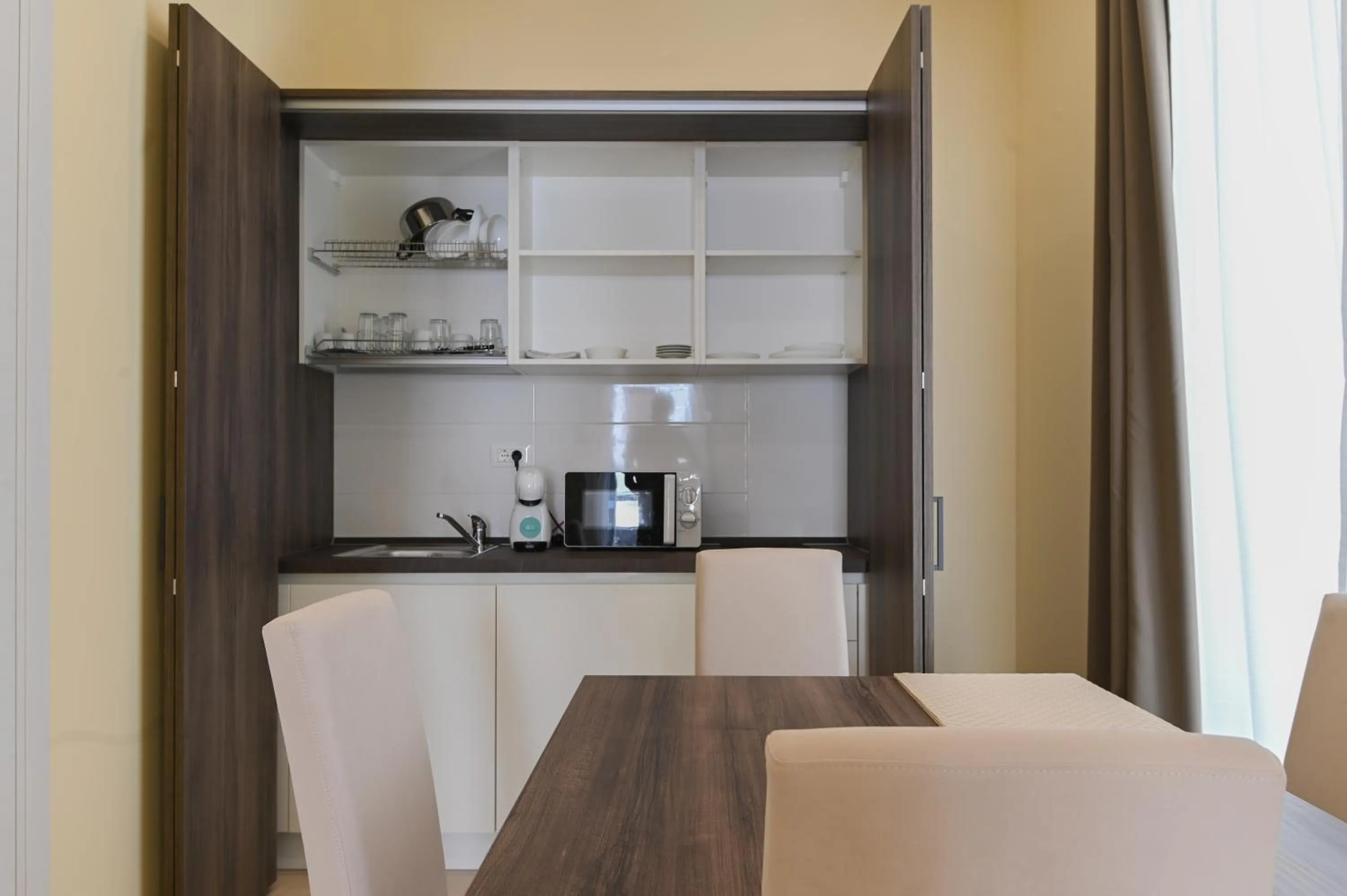 Kitchen or kitchenette in ADRIA Luxury Residence - Centro Trieste