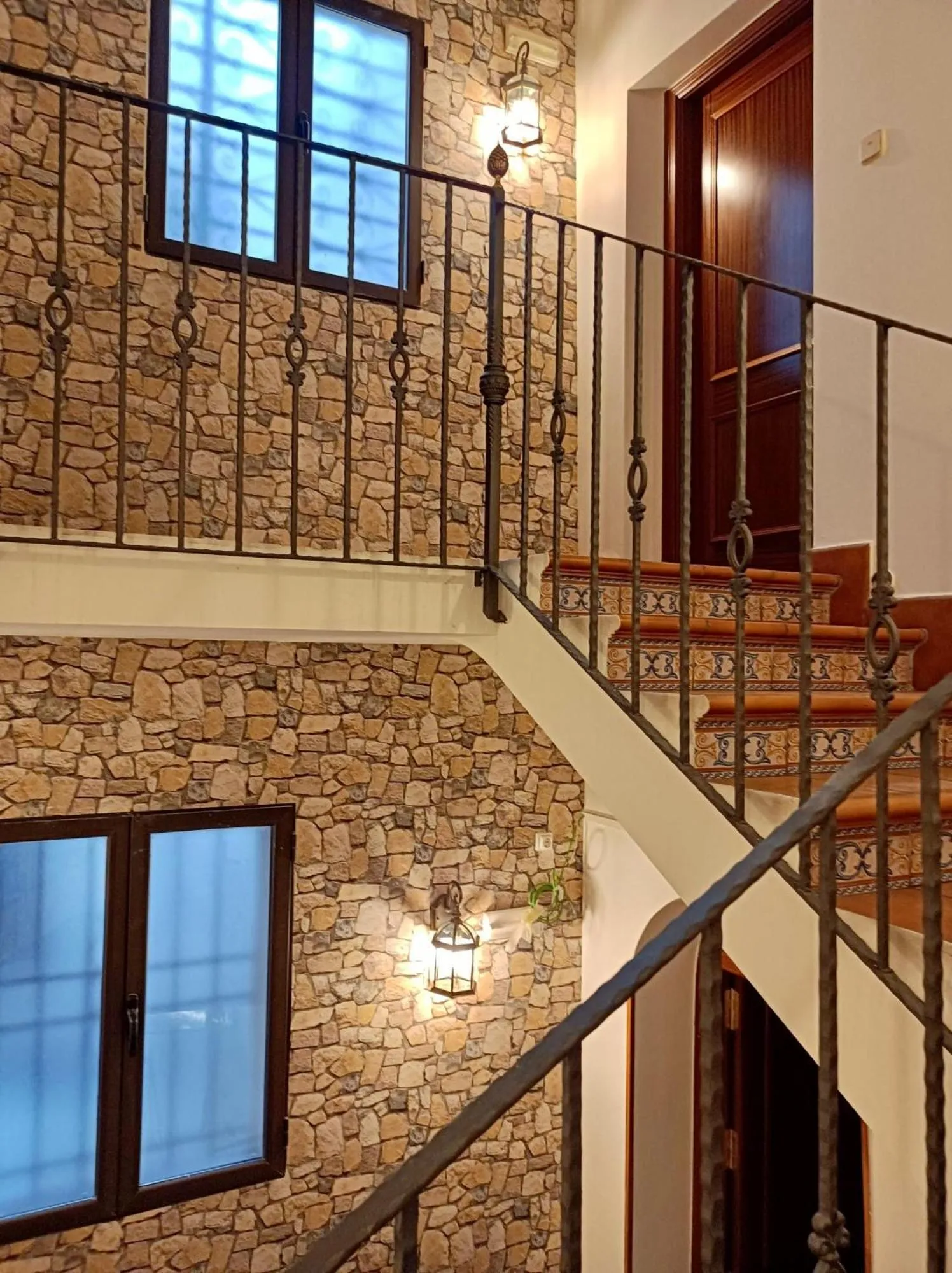 Property building in ToledoRooms Palacios