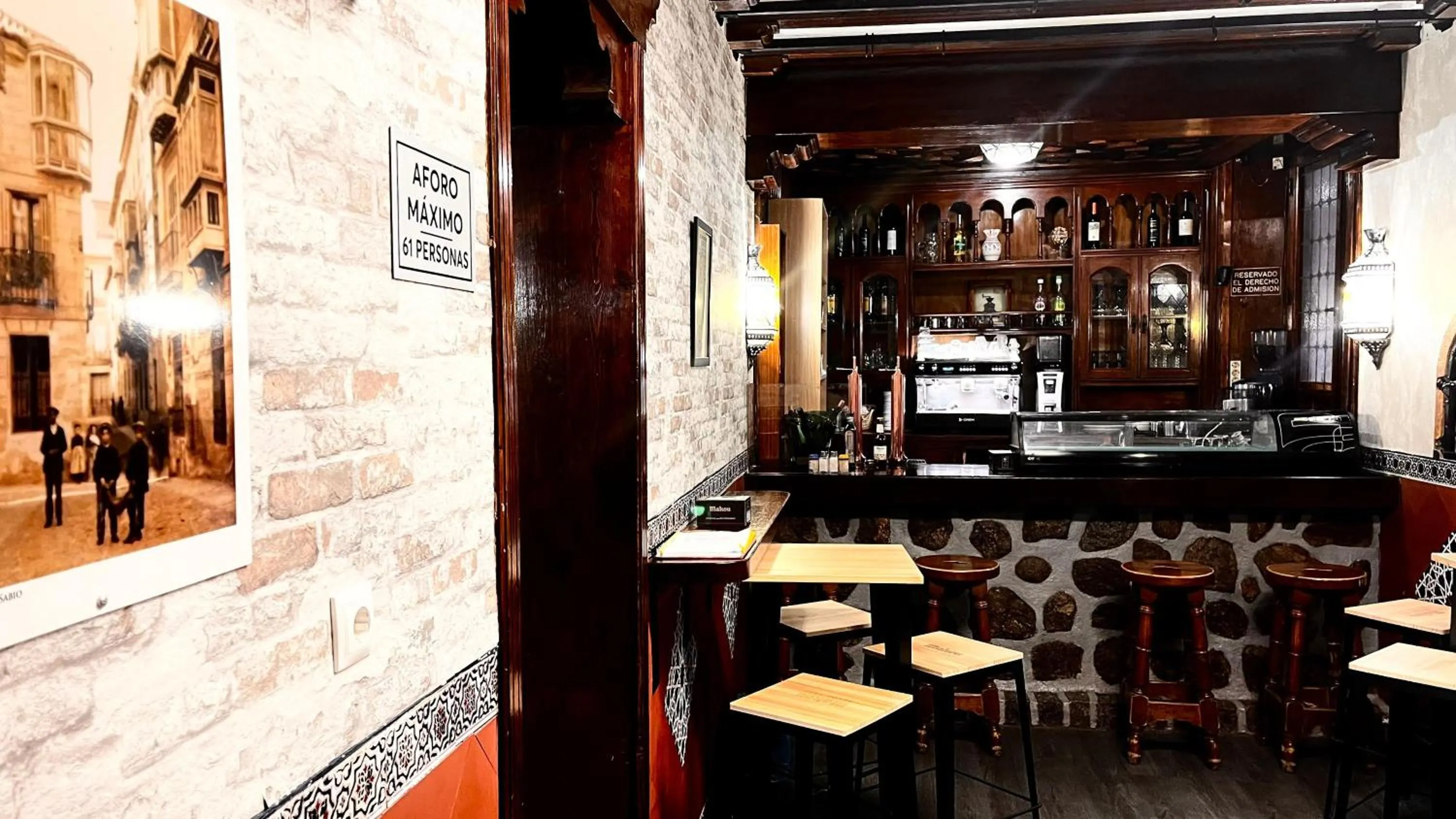 Restaurant/places to eat in ToledoRooms Palacios