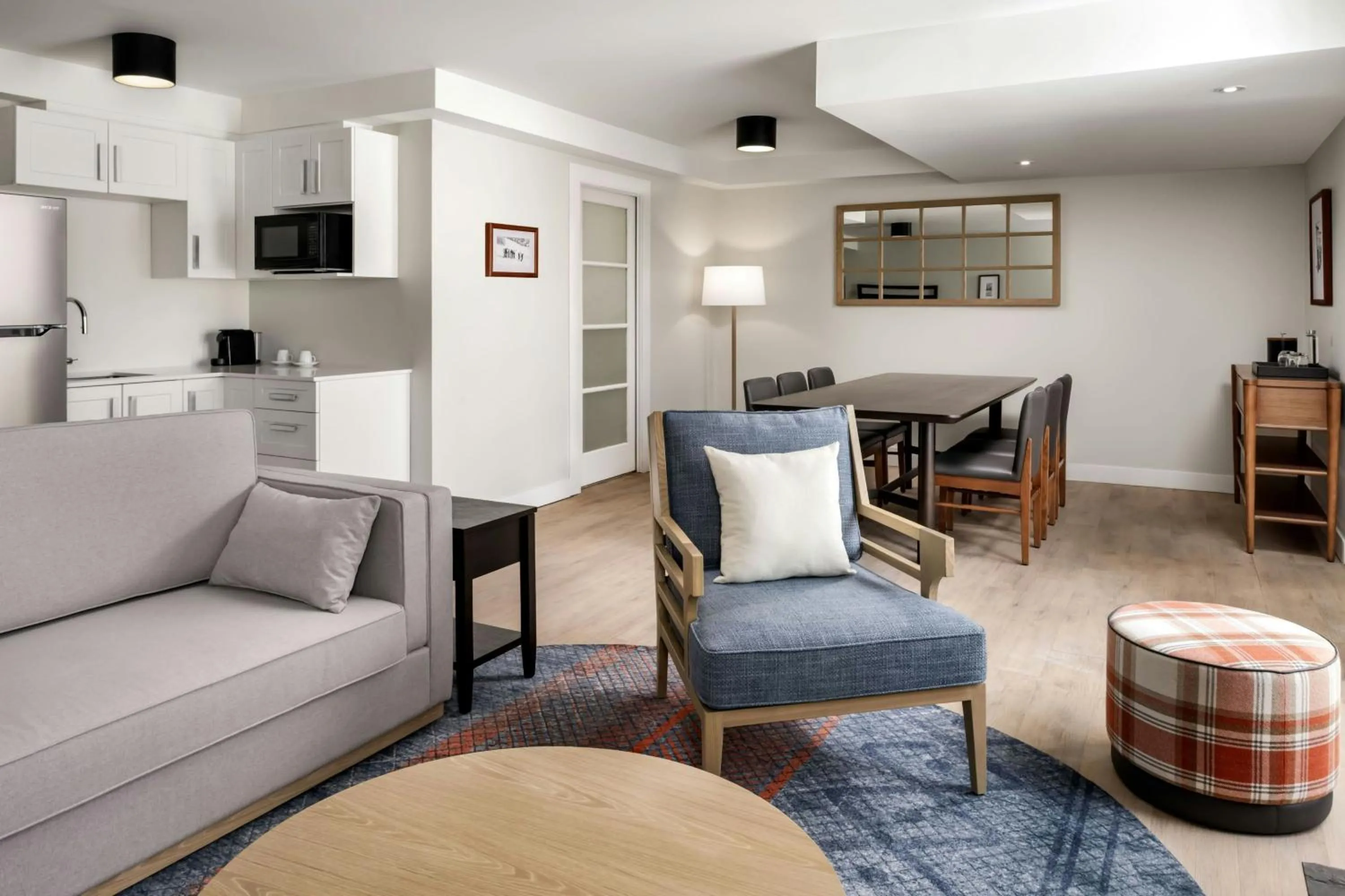 Photo of the whole room in Mont Gabriel, Sainte-Adèle, a Tribute Portfolio Resort