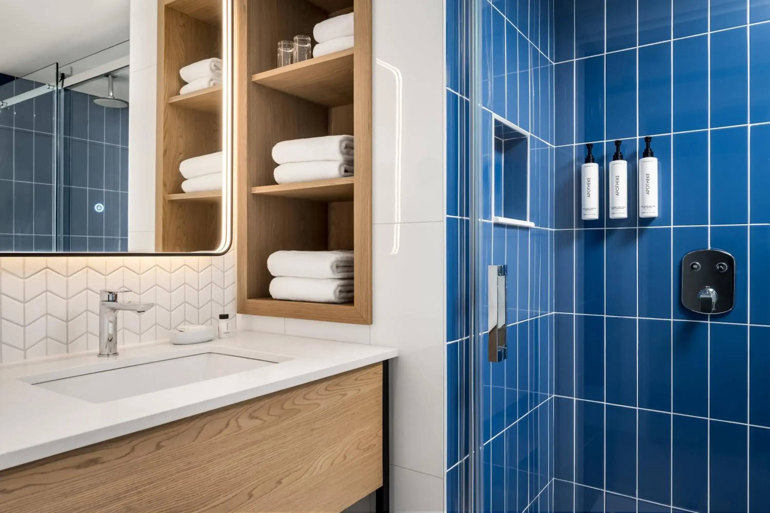 Bathroom in Mont Gabriel, Sainte-Adèle, a Tribute Portfolio Resort Bathroom in Mont Gabriel, Sainte-Adèle, a Tribute Portfolio Resort