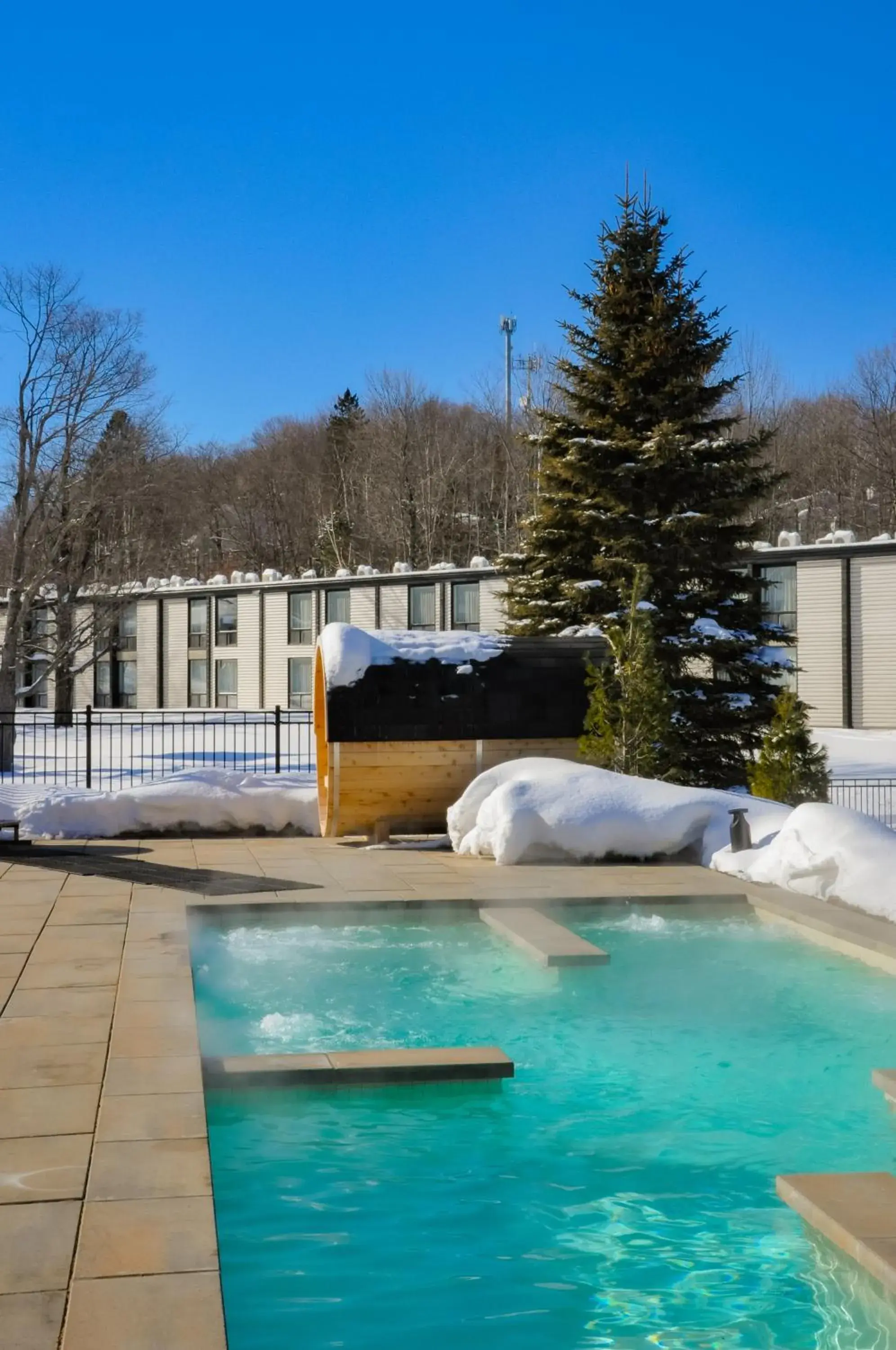 Swimming pool in Mont Gabriel, Sainte-Adèle, a Tribute Portfolio Resort Swimming pool in Mont Gabriel, Sainte-Adèle, a Tribute Portfolio Resort