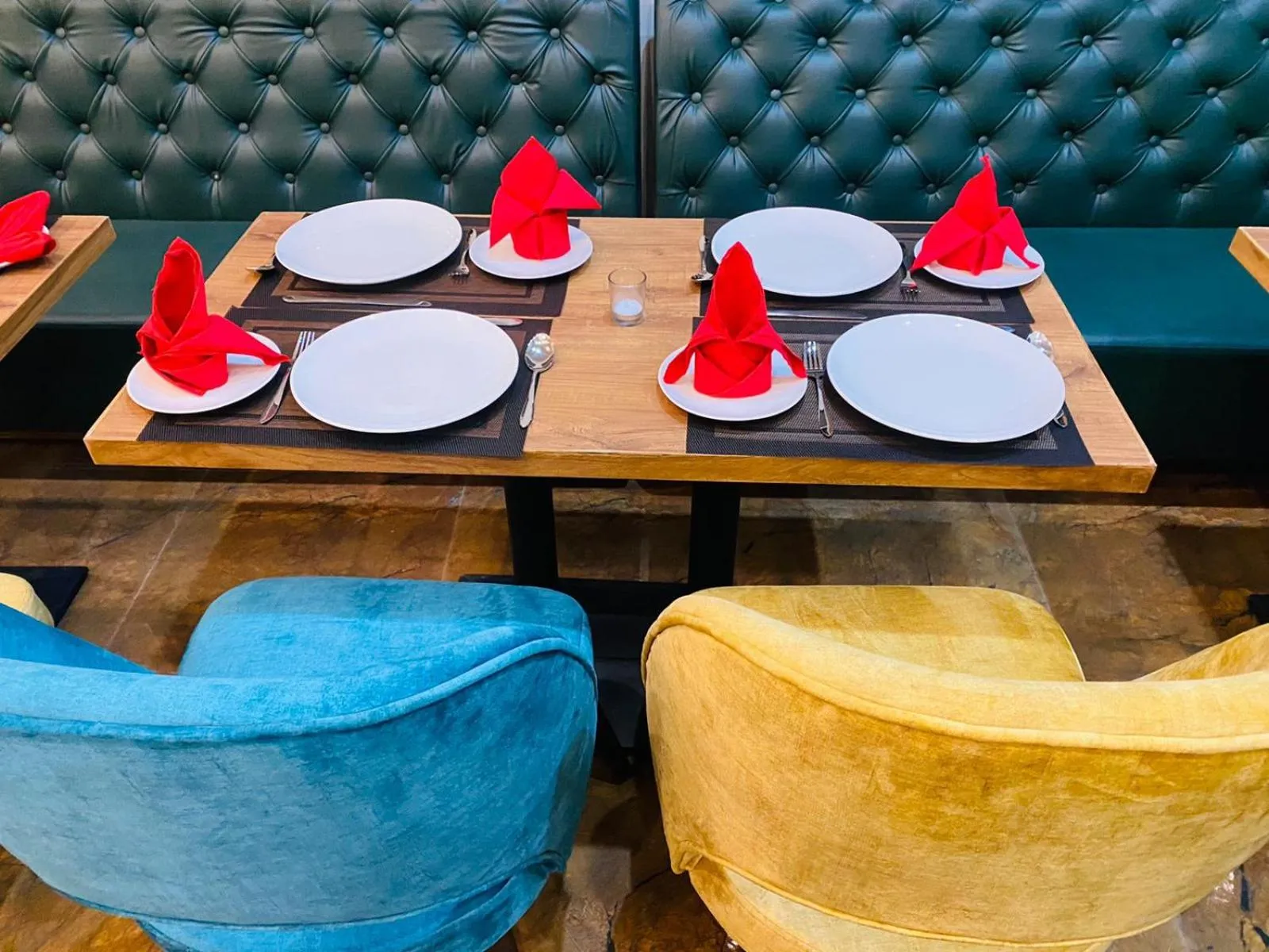 Restaurant/places to eat in Hotel Alpine Musk