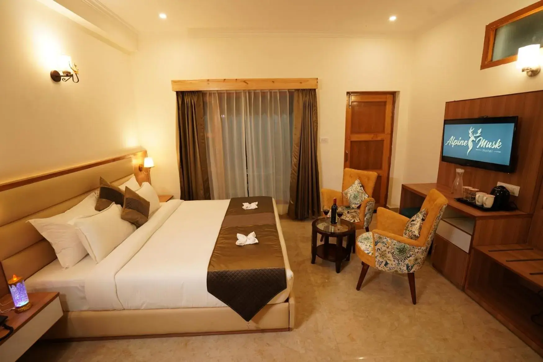 Bedroom, Bed in Hotel Alpine Musk Bedroom, Bed in Hotel Alpine Musk