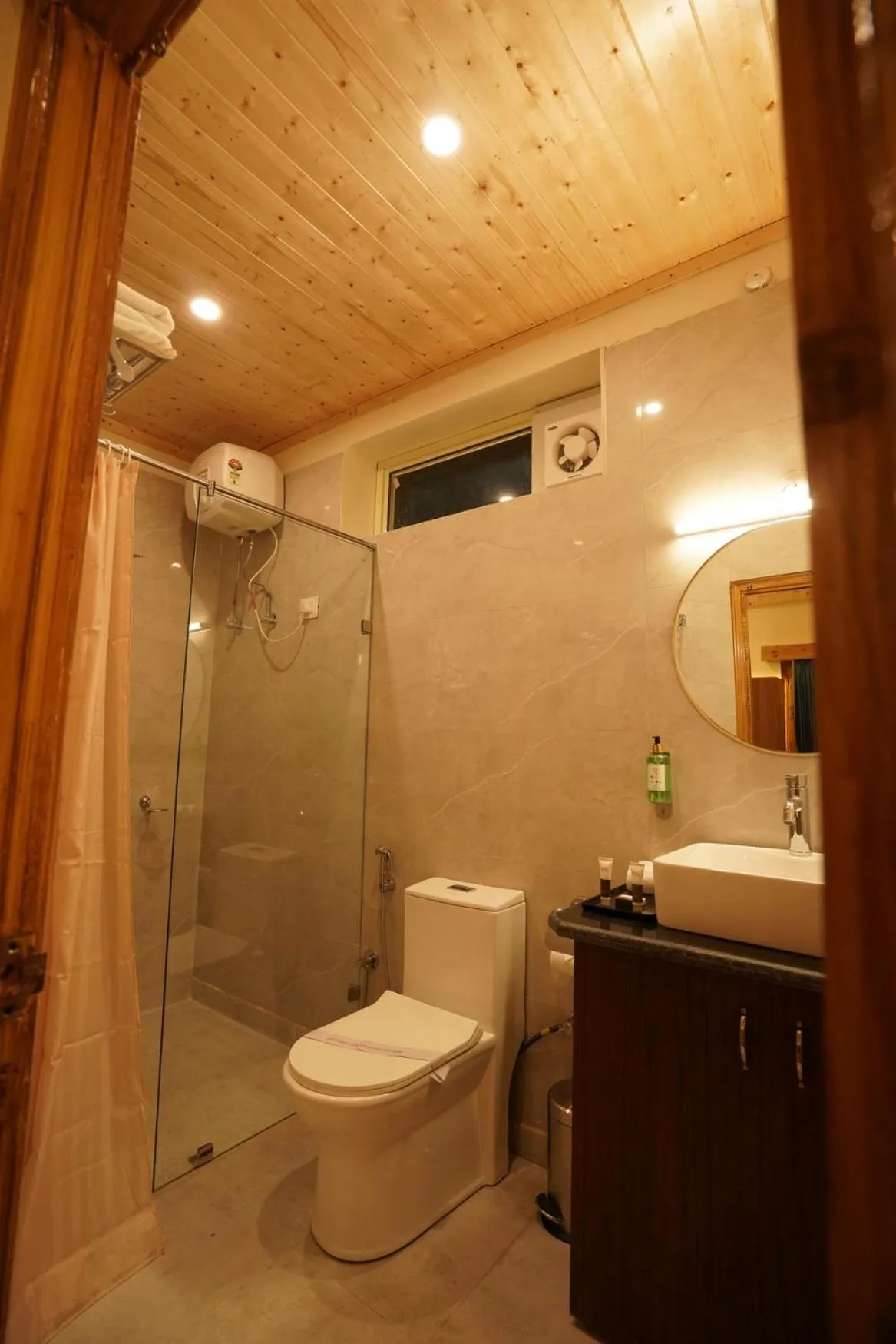 Bathroom in Hotel Alpine Musk