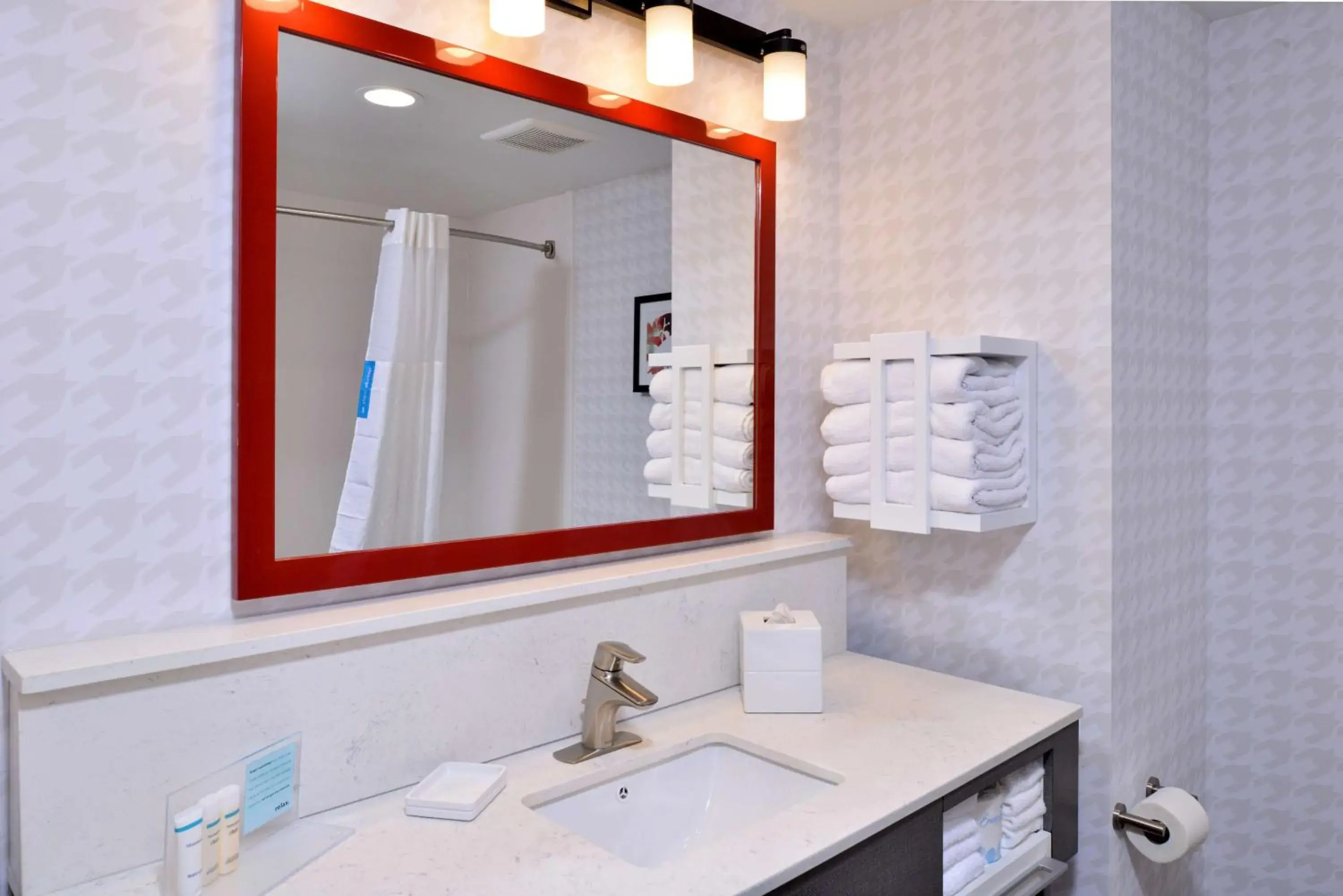 Bathroom in Hampton Inn & Suites Greensboro Downtown, Nc Bathroom in Hampton Inn & Suites Greensboro Downtown, Nc