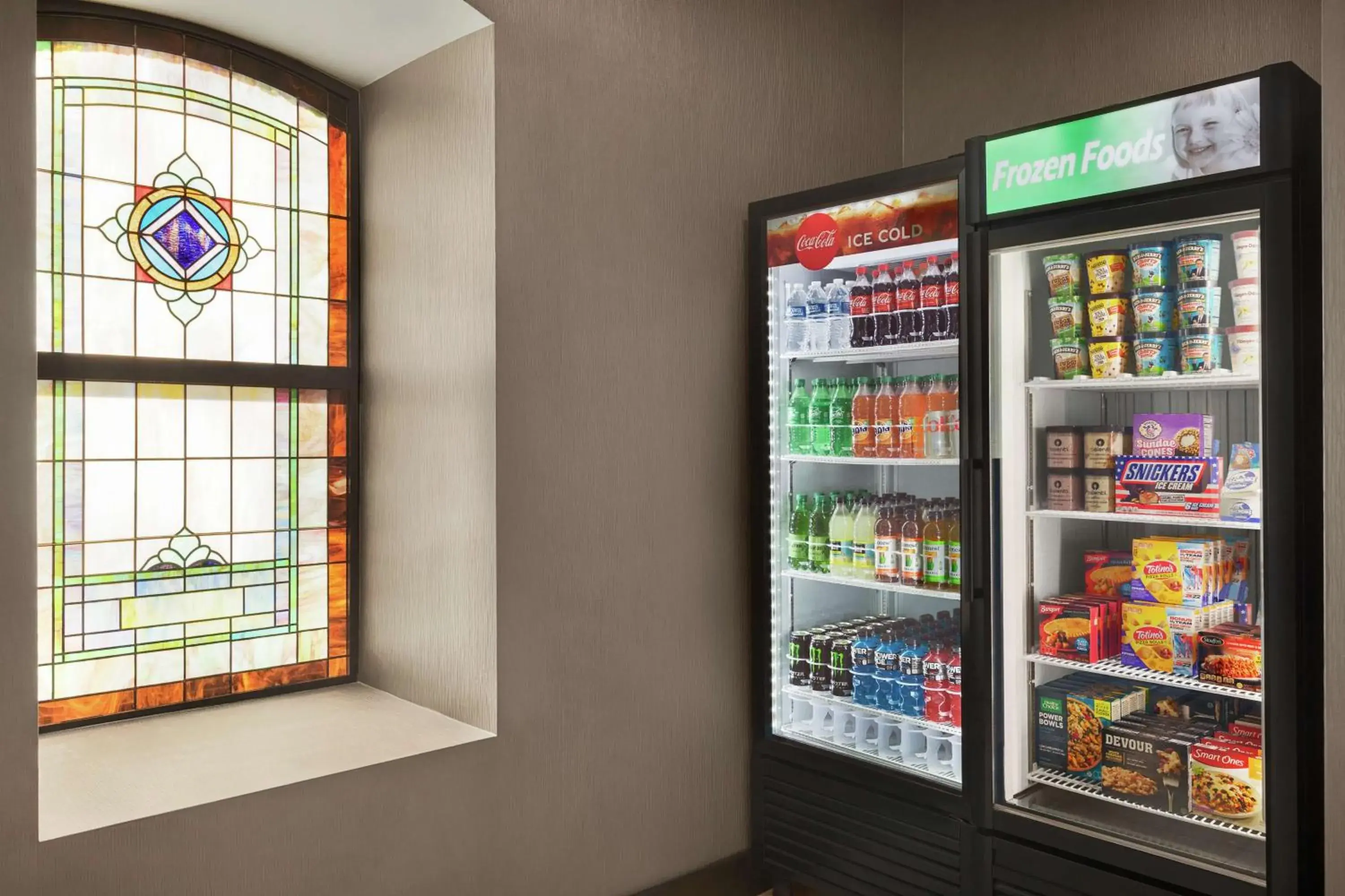 Restaurant/places to eat in Hampton Inn Indianapolis Downtown IUPUI Restaurant/places to eat in Hampton Inn Indianapolis Downtown IUPUI