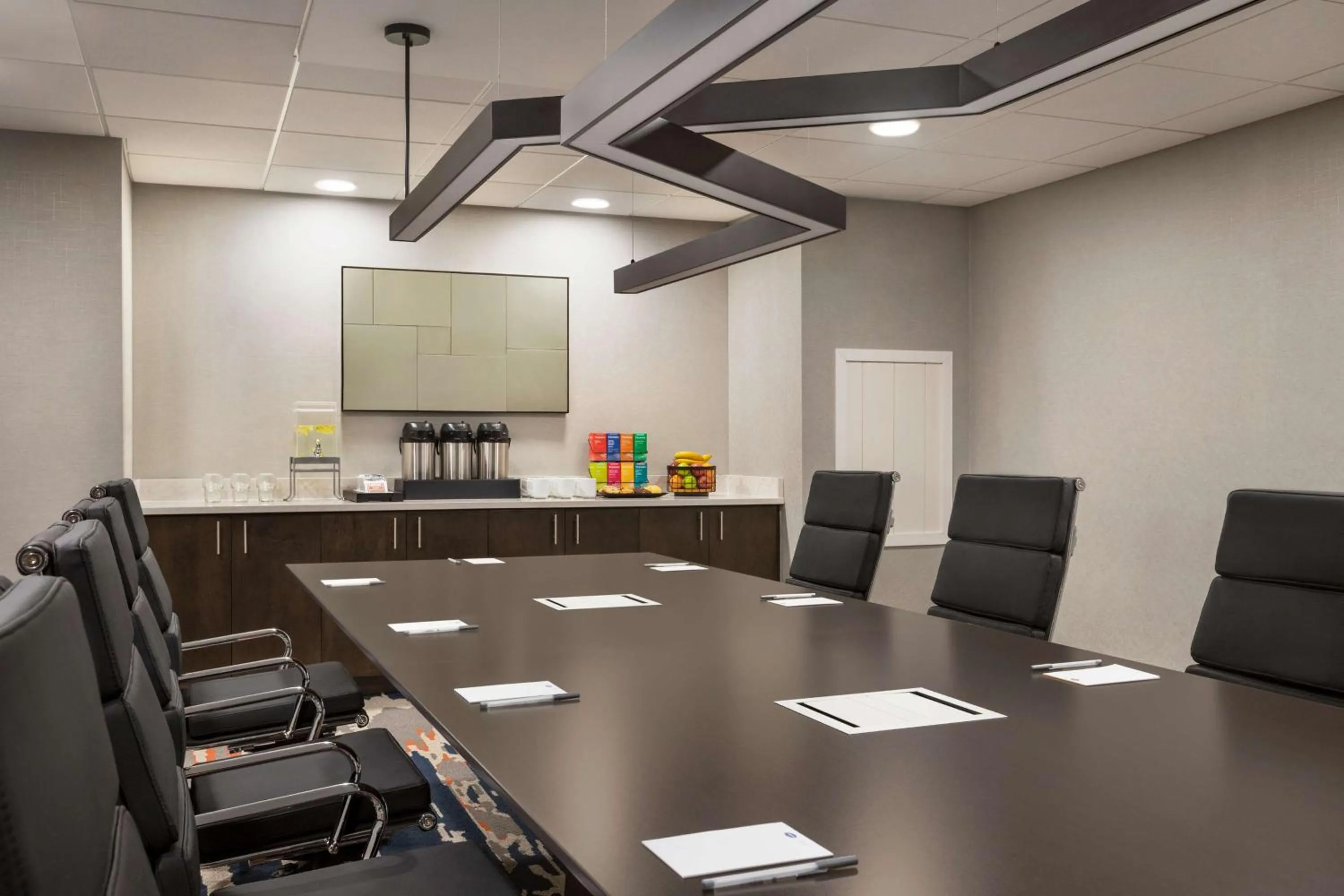 Meeting/conference room in Homewood Suites by Hilton Indianapolis Downtown IUPUI