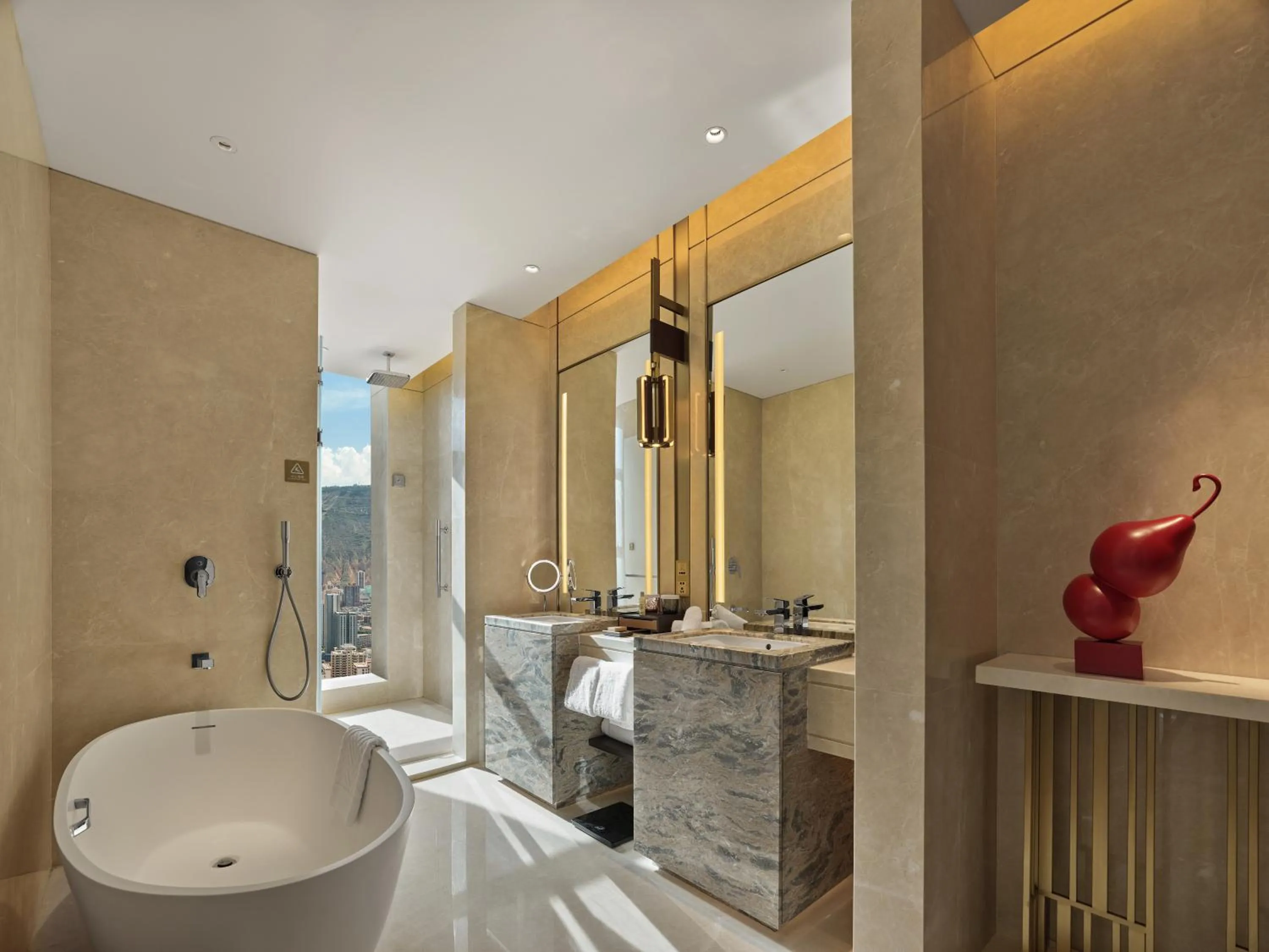 Toilet in Hilton Lanzhou City Center