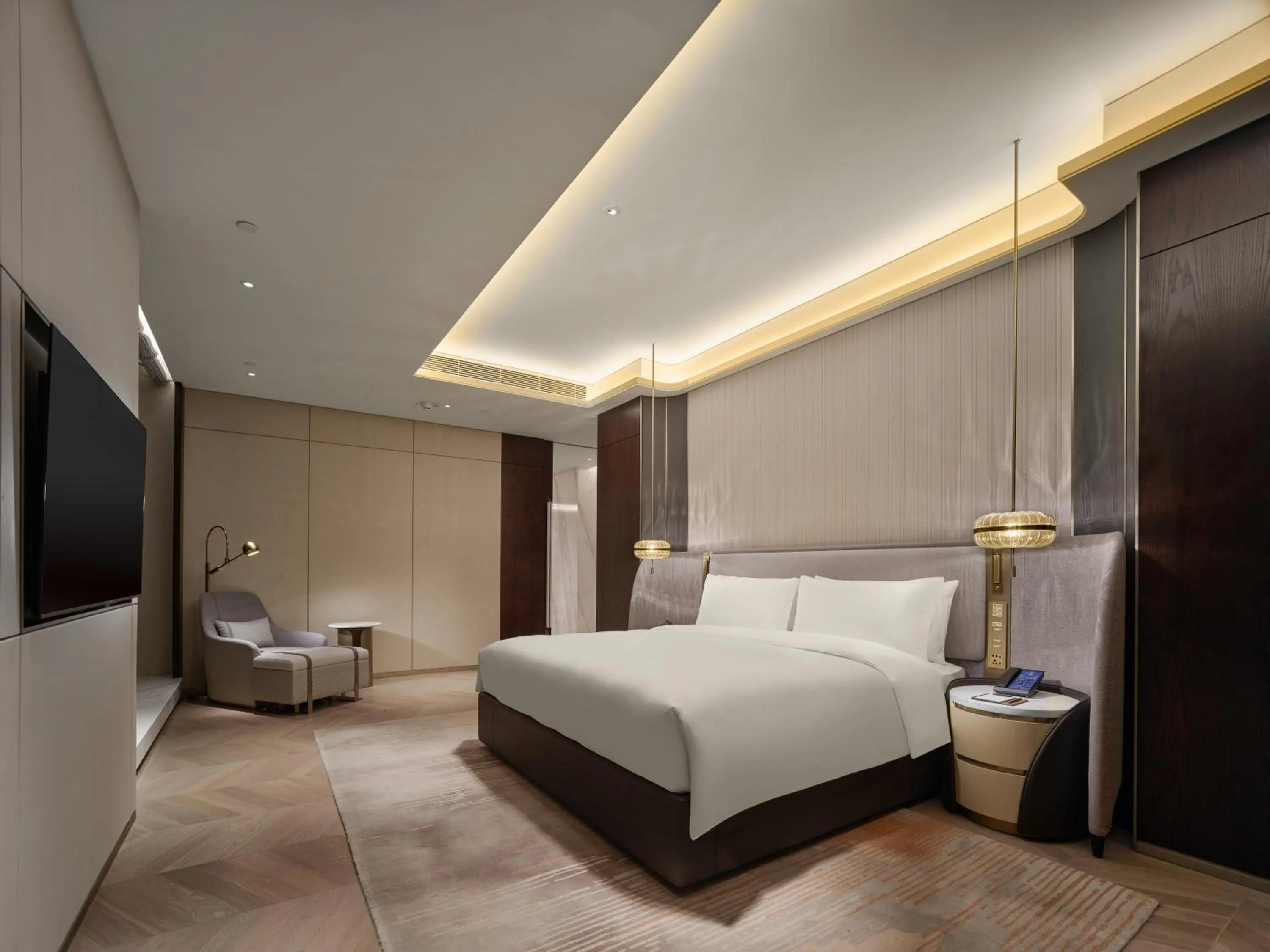 Bed in Hilton Lanzhou City Center
