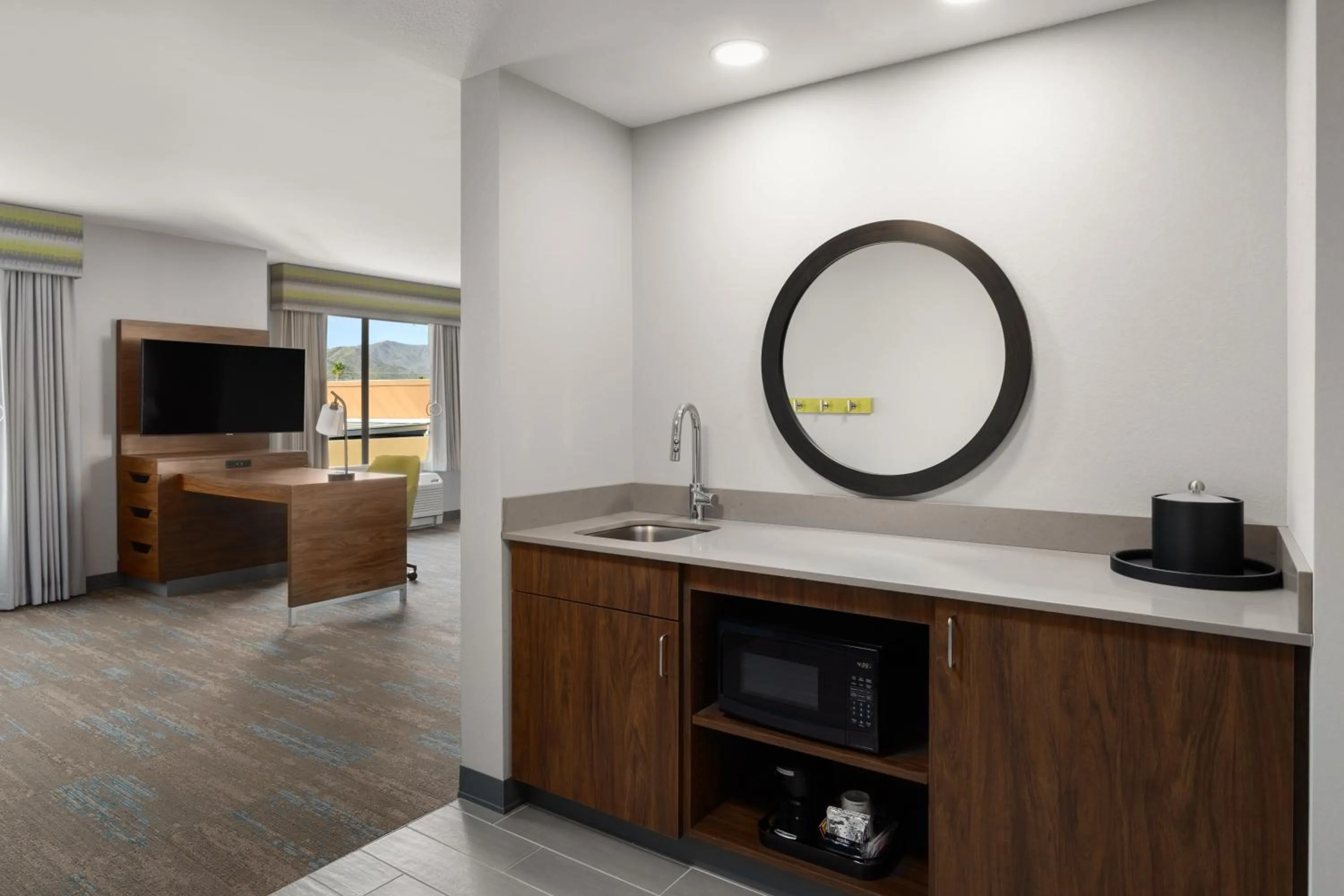 Living room in Hampton Inn Carefree, Az