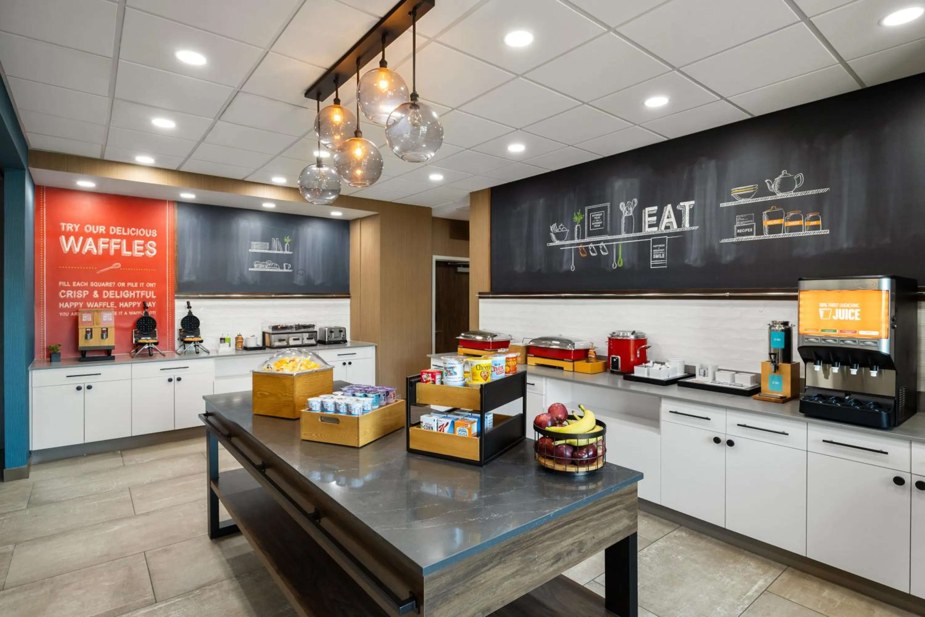 Food and drinks in Hampton Inn Carefree, Az