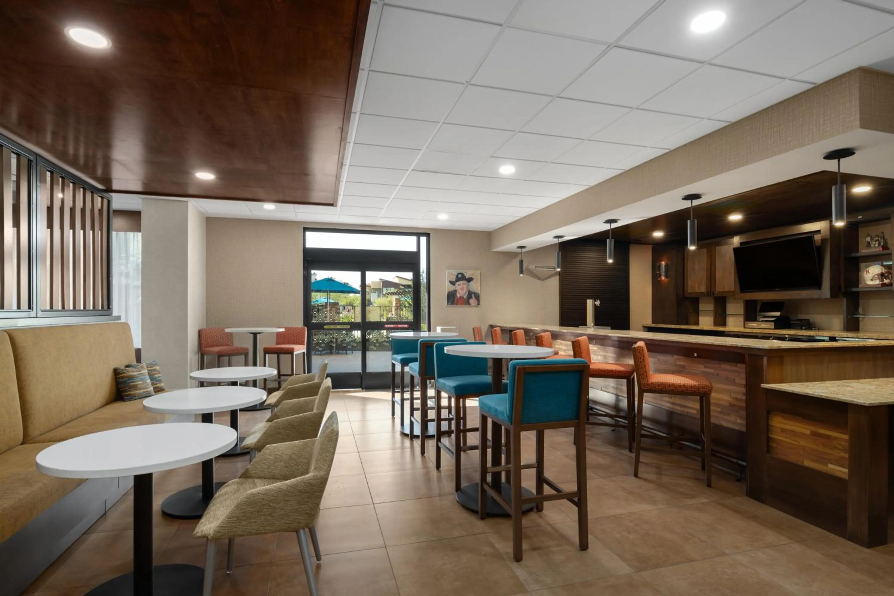 Lounge or bar in Hampton Inn Carefree, Az