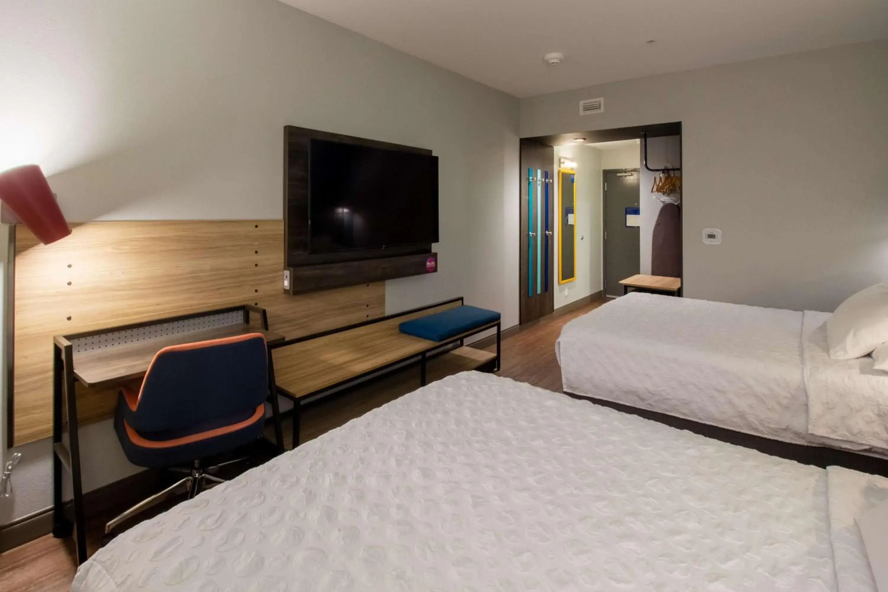 Queen Room with Two Queen Beds in Tru By Hilton Niceville, Fl Queen Room with Two Queen Beds in Tru By Hilton Niceville, Fl