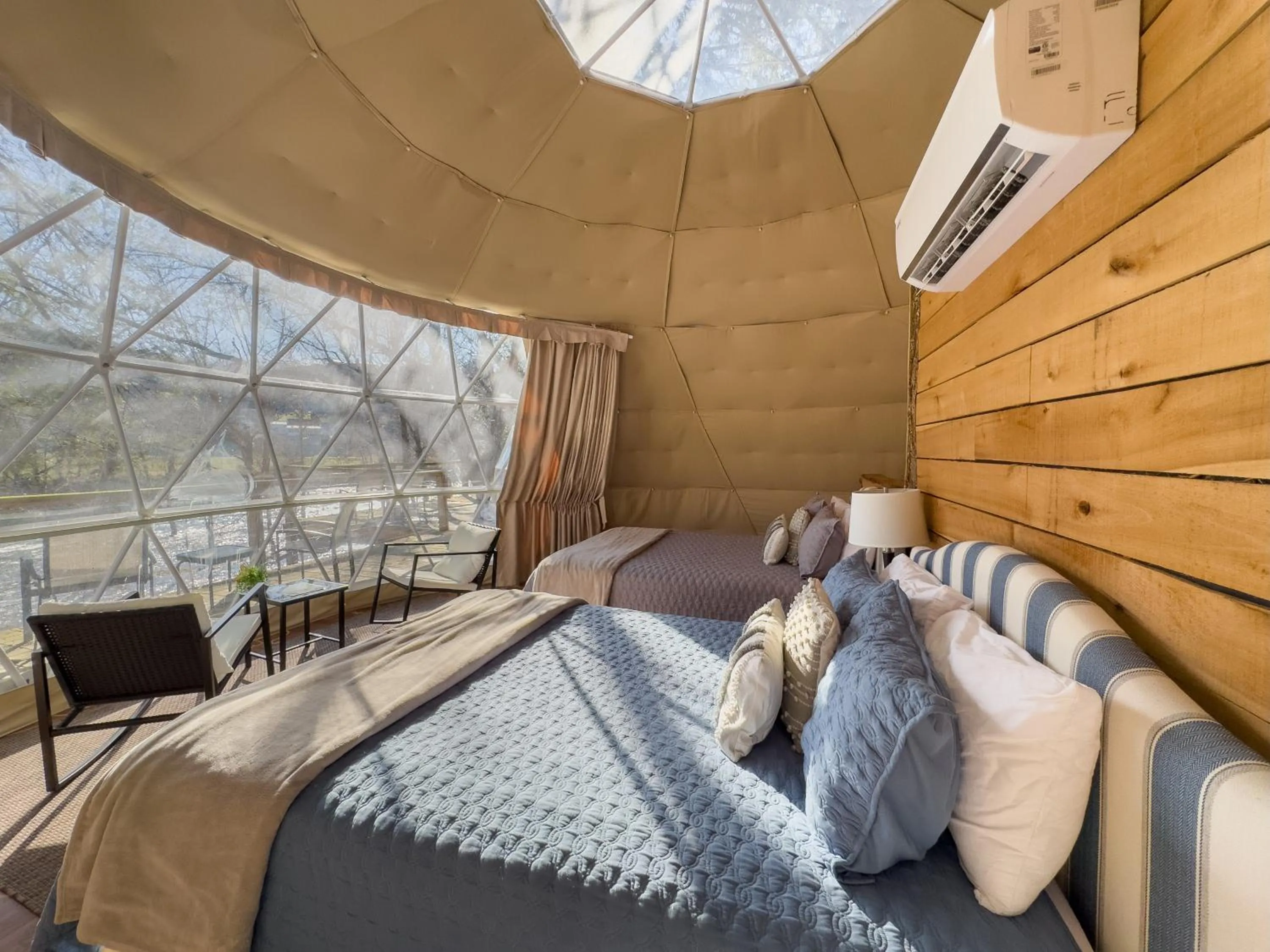 Elk River Hotel & Cafe