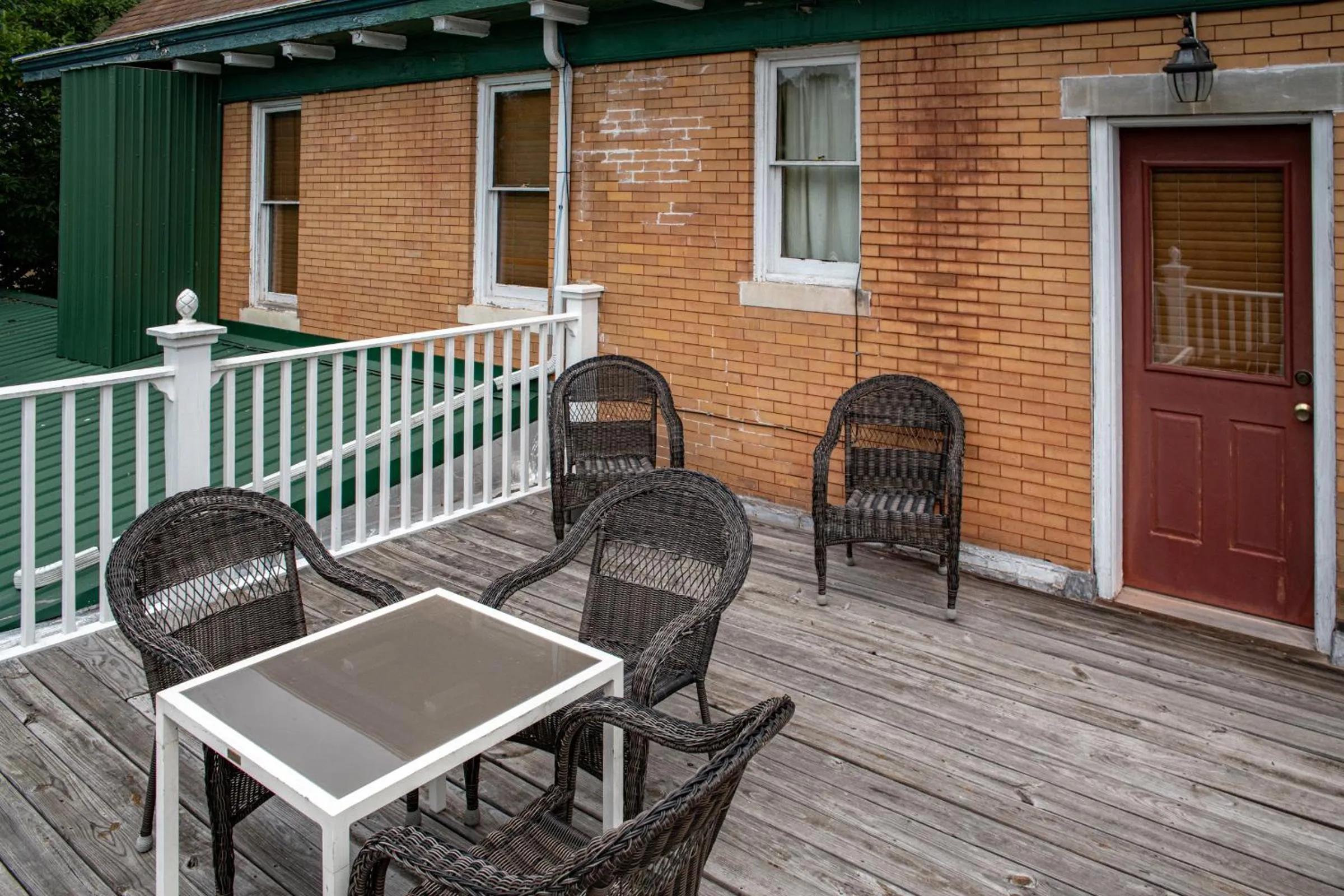 Elk River Hotel & Cafe